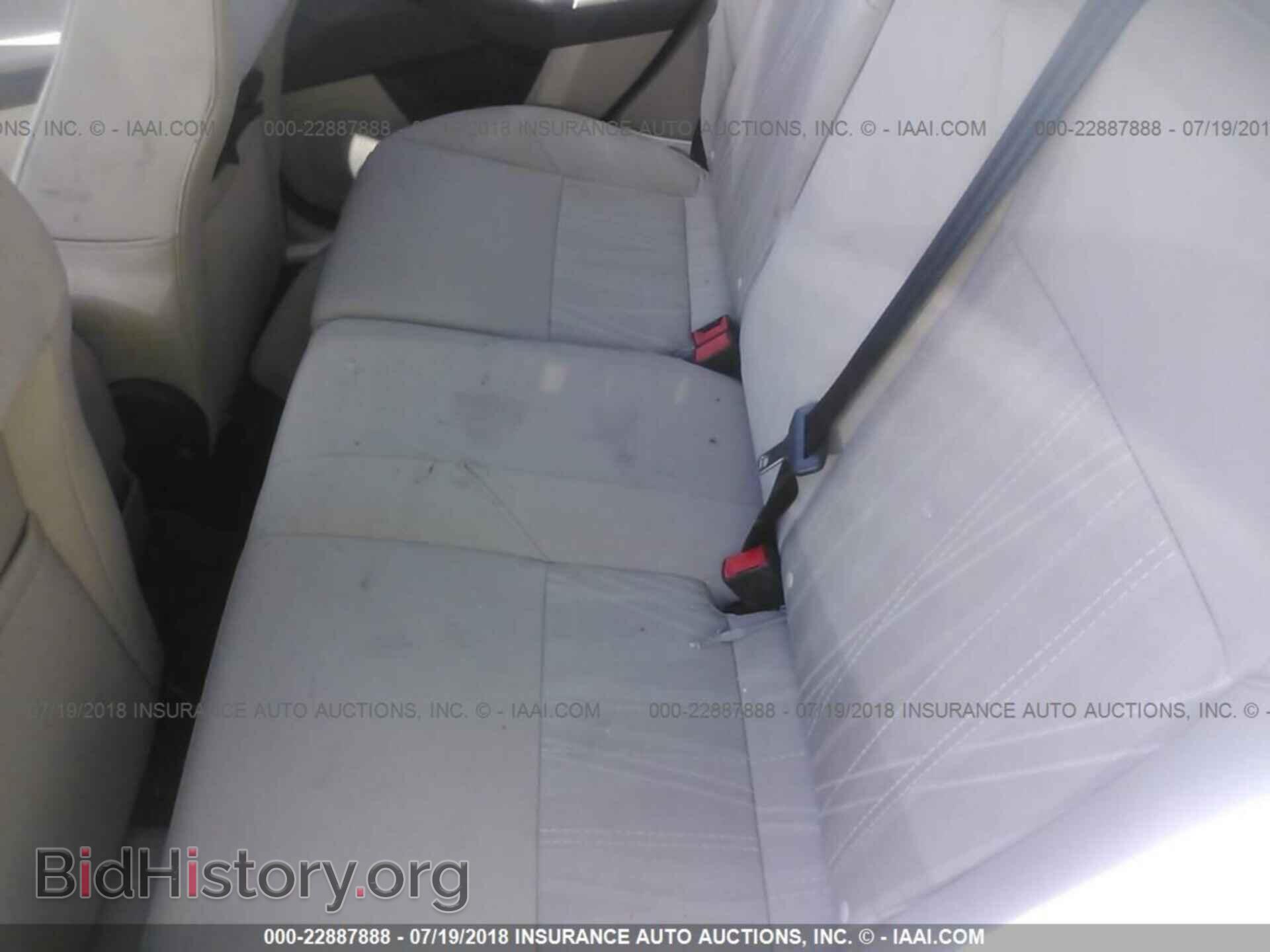 2015 Ford Focus - VIN: 1FADP3K26FL348024 - Photo 8