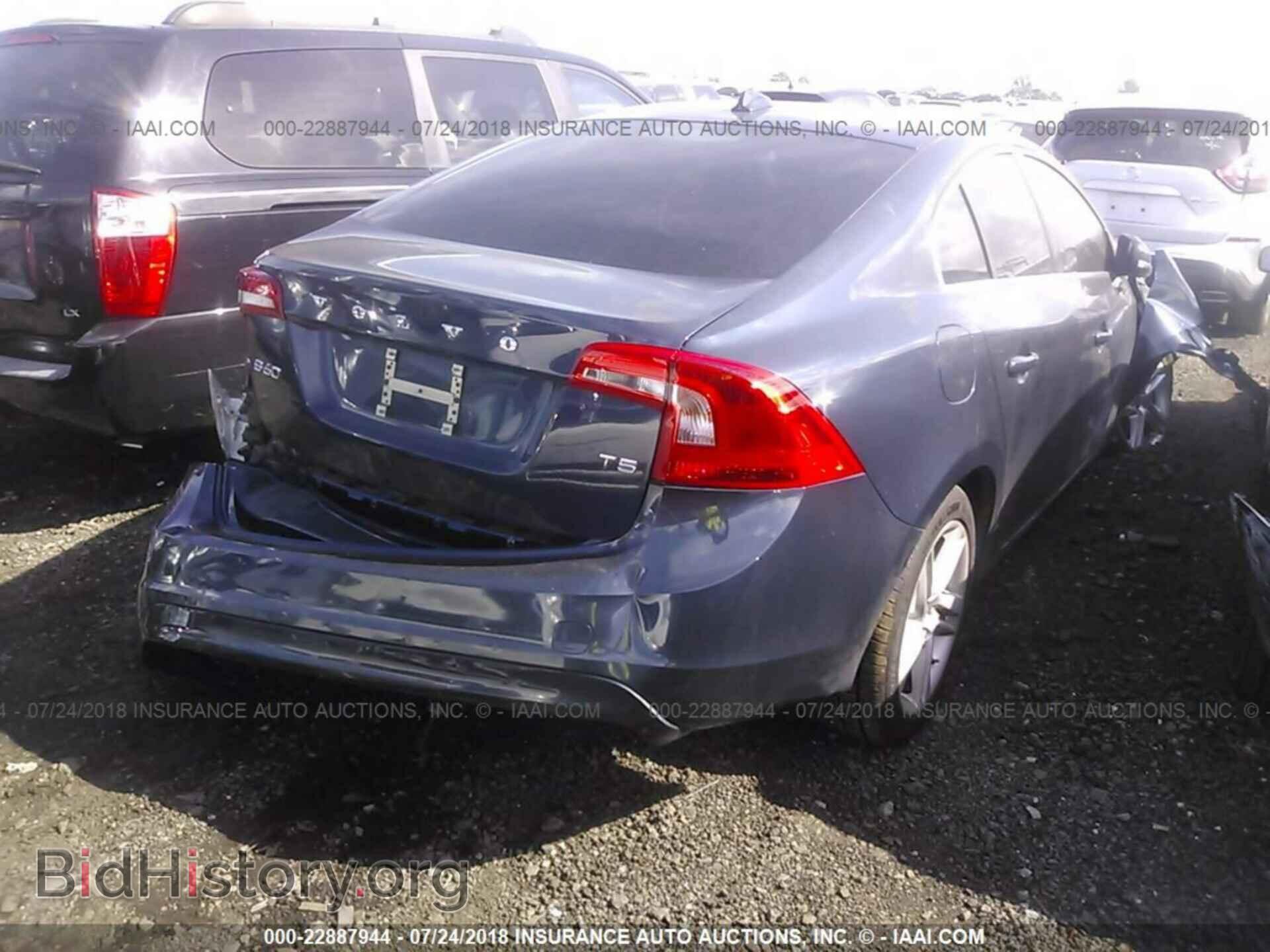 2015 Volvo S60 - VIN: YV126MFB9F2310422 - Фото 4