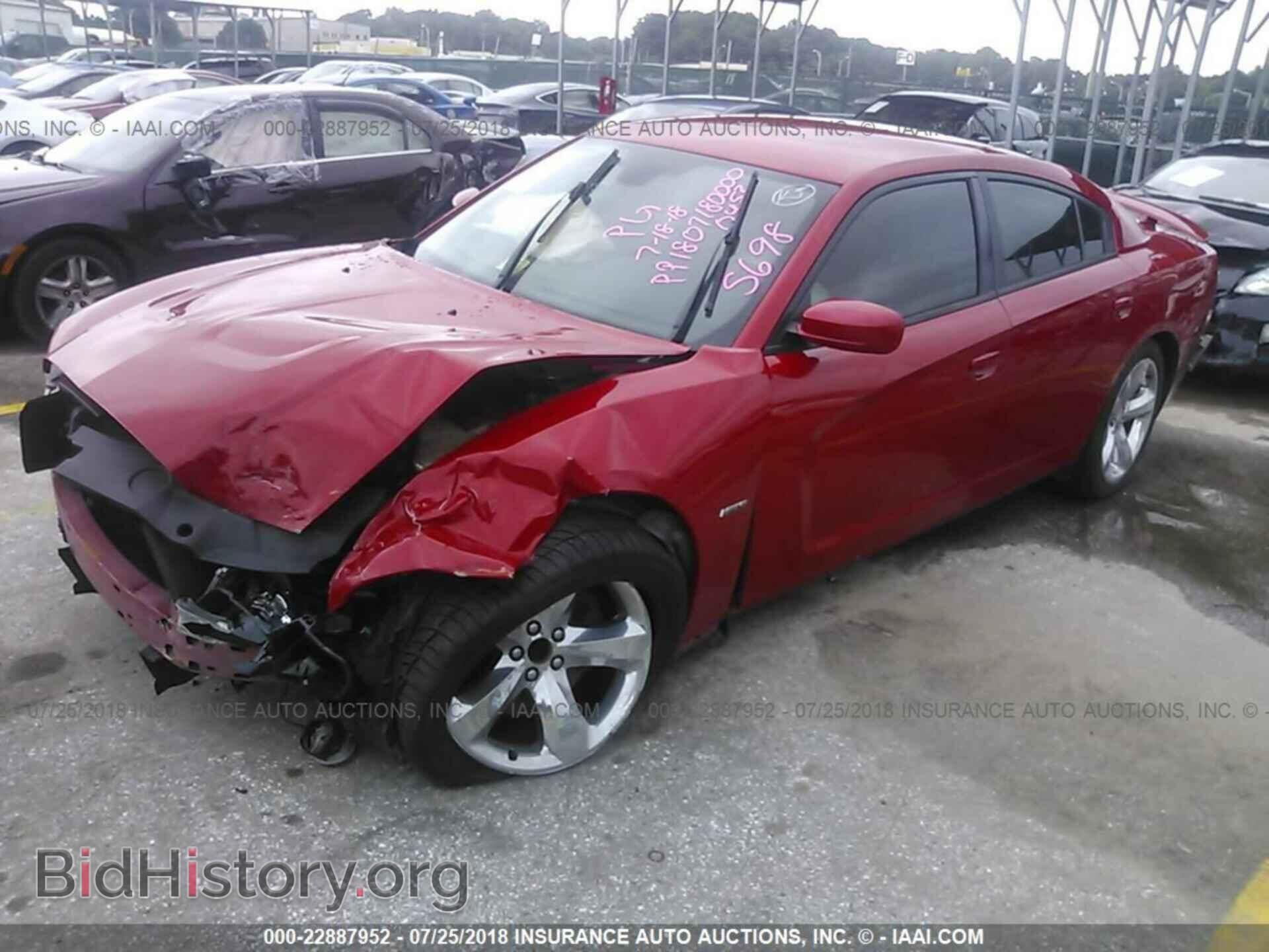 2012 Dodge Charger - VIN: 2C3CDXCTXCH135698 - Фото 2