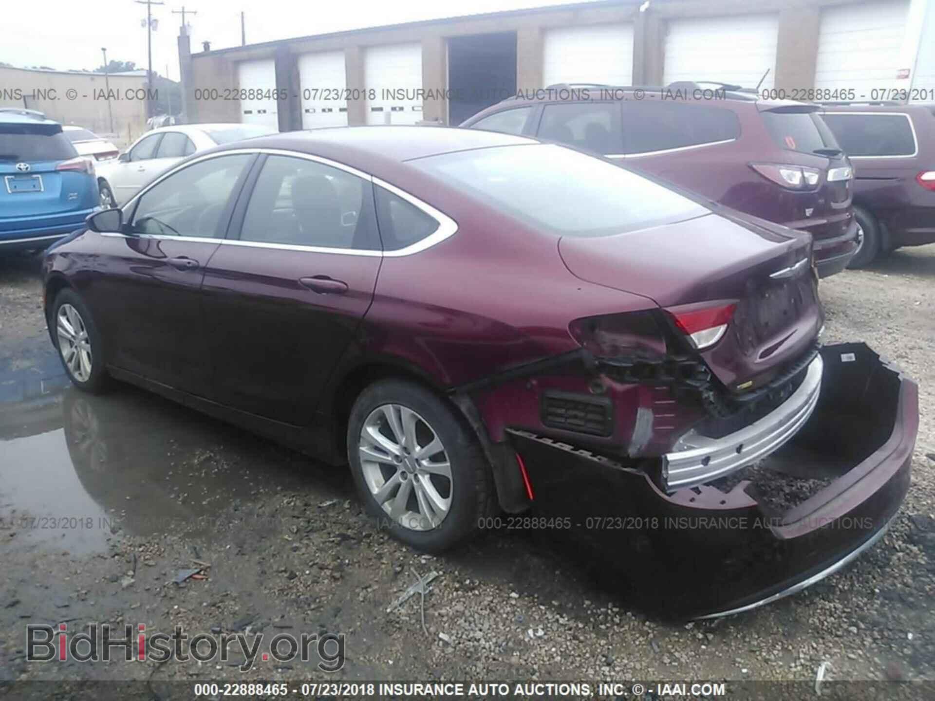 2015 Chrysler 200 - VIN: 1C3CCCAB2FN579658 - Photo 3