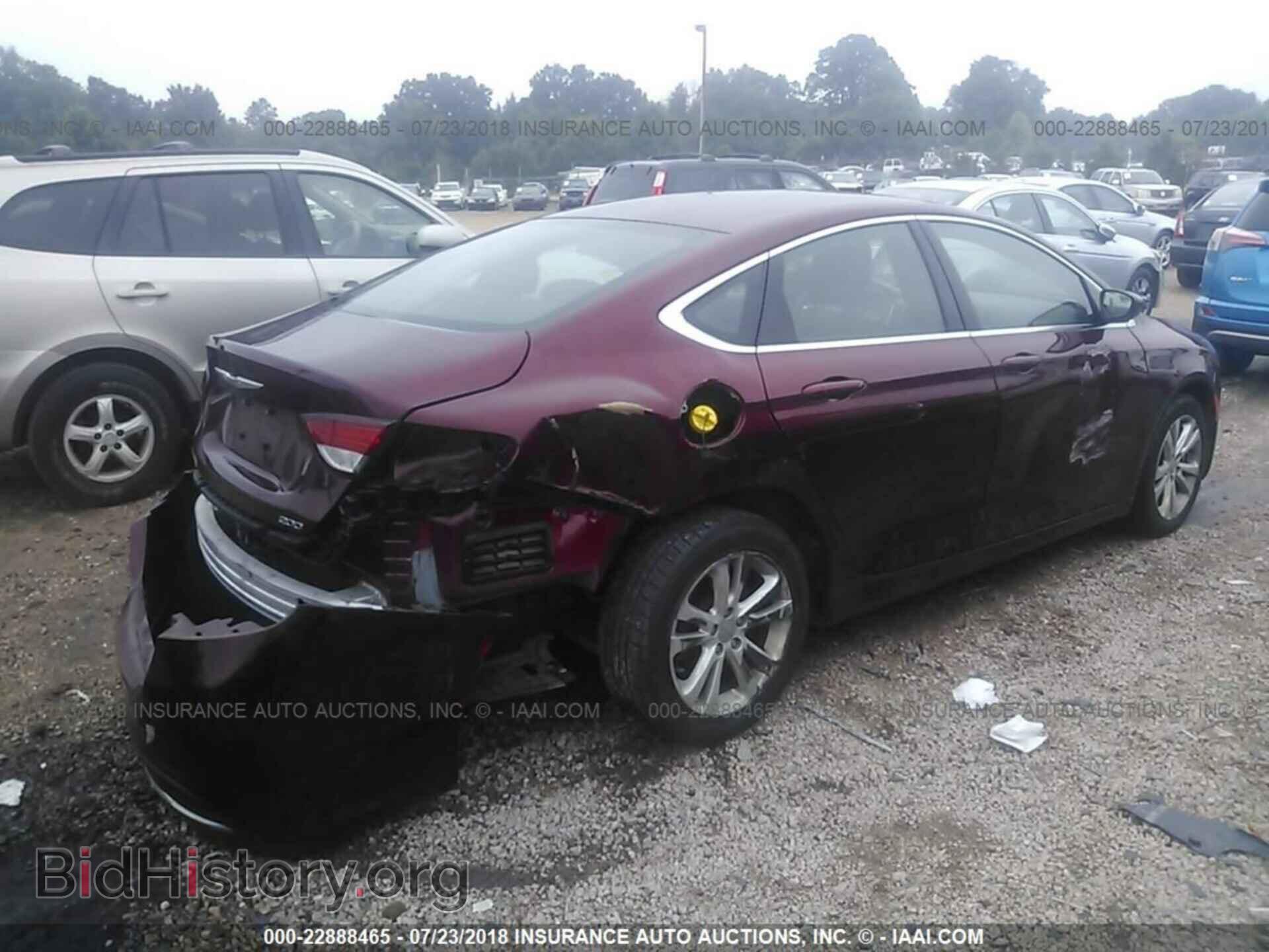 2015 Chrysler 200 - VIN: 1C3CCCAB2FN579658 - Photo 4