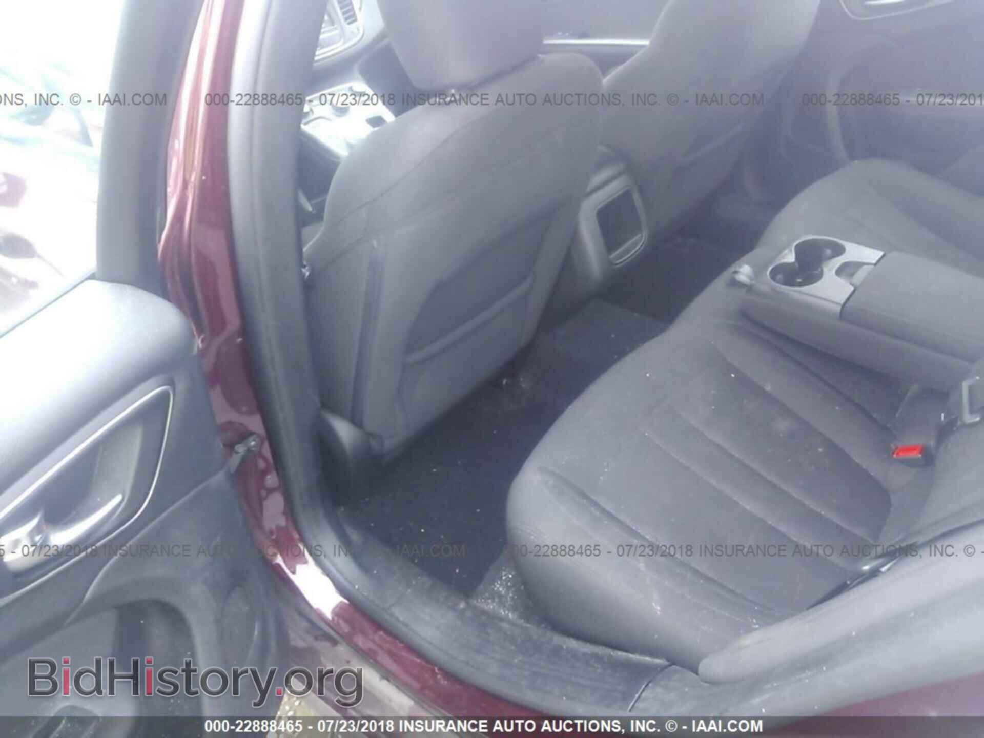 2015 Chrysler 200 - VIN: 1C3CCCAB2FN579658 - Photo 8