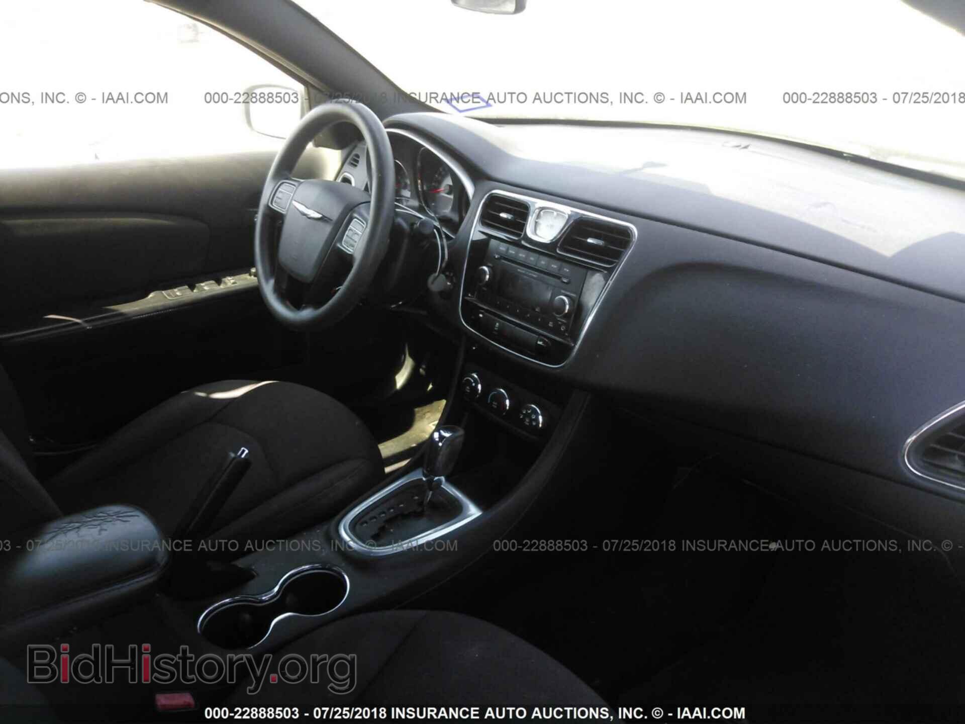 2012 Chrysler 200 - VIN: 1C3CCBAB0CN201618 - Фото 5