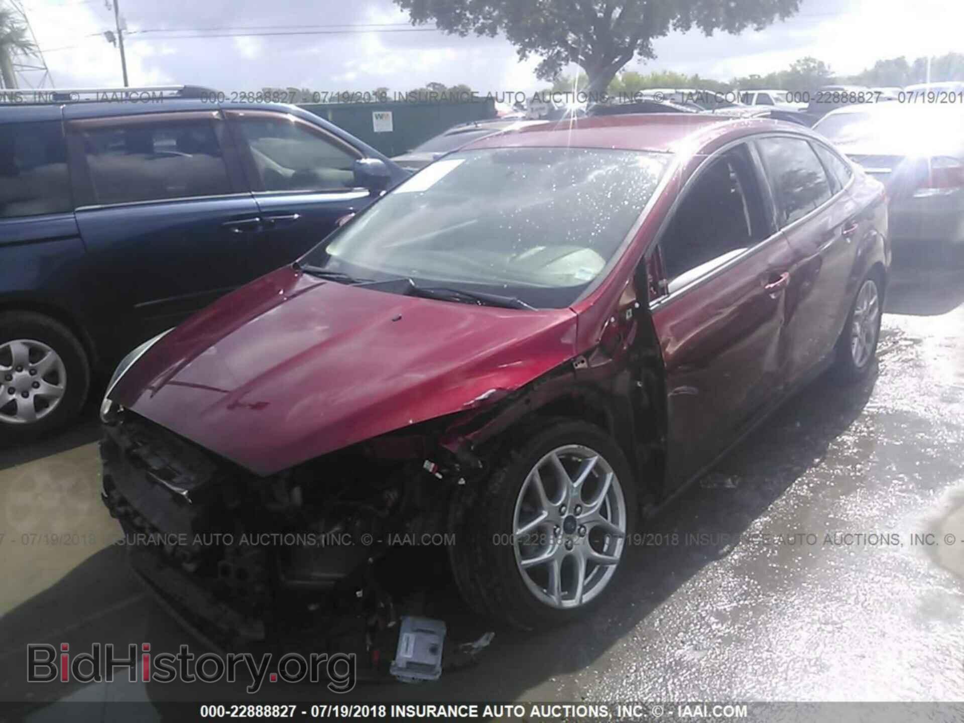 2015 Ford Focus - VIN: 1FADP3F2XFL238829 - Photo 2