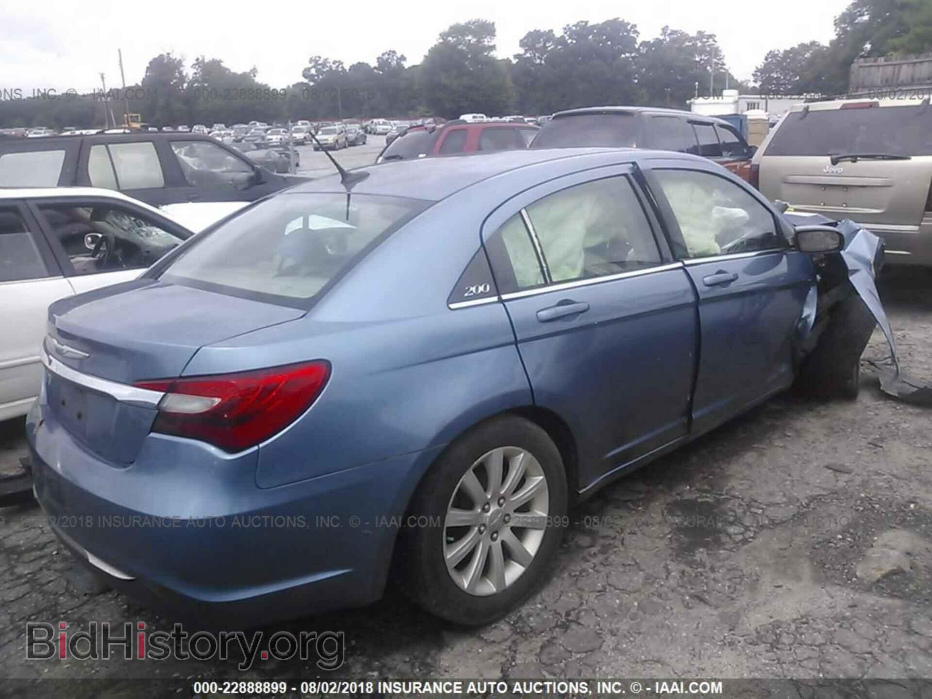 2011 Chrysler 200 - VIN: 1C3BC1FB1BN589908 - Фото 4