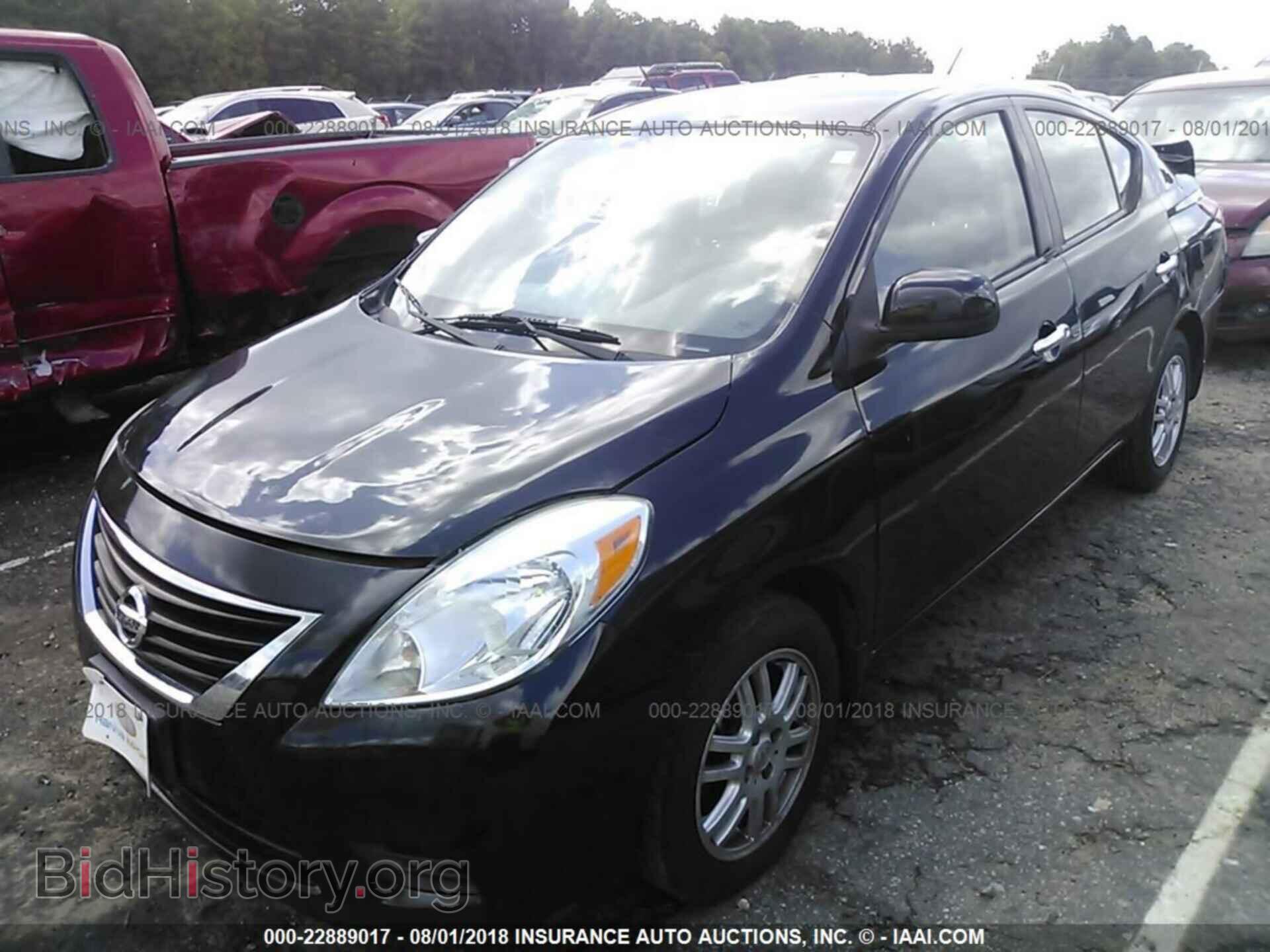 2013 Nissan Versa - VIN: 3N1CN7APXDL869526 - Фото 2