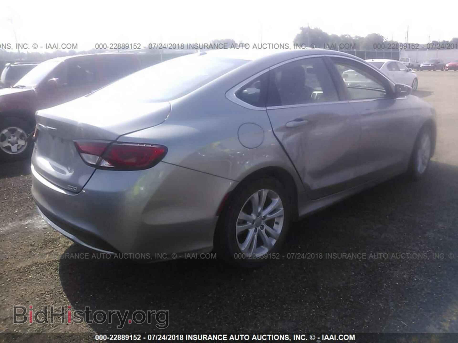 2015 Chrysler 200 - VIN: 1C3CCCAB0FN649609 - Photo 4