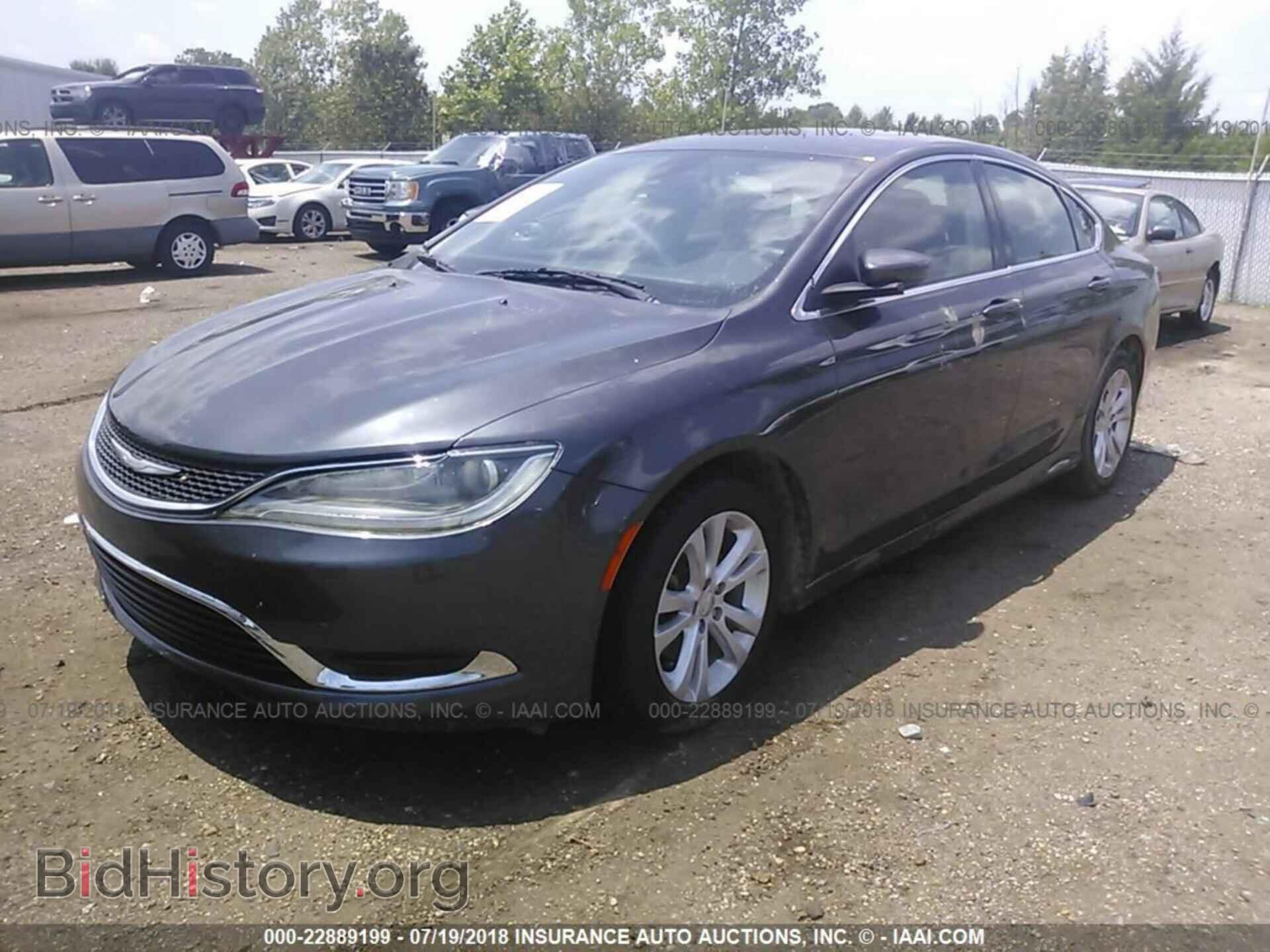 2015 Chrysler 200 - VIN: 1C3CCCAB8FN666321 - Фото 2