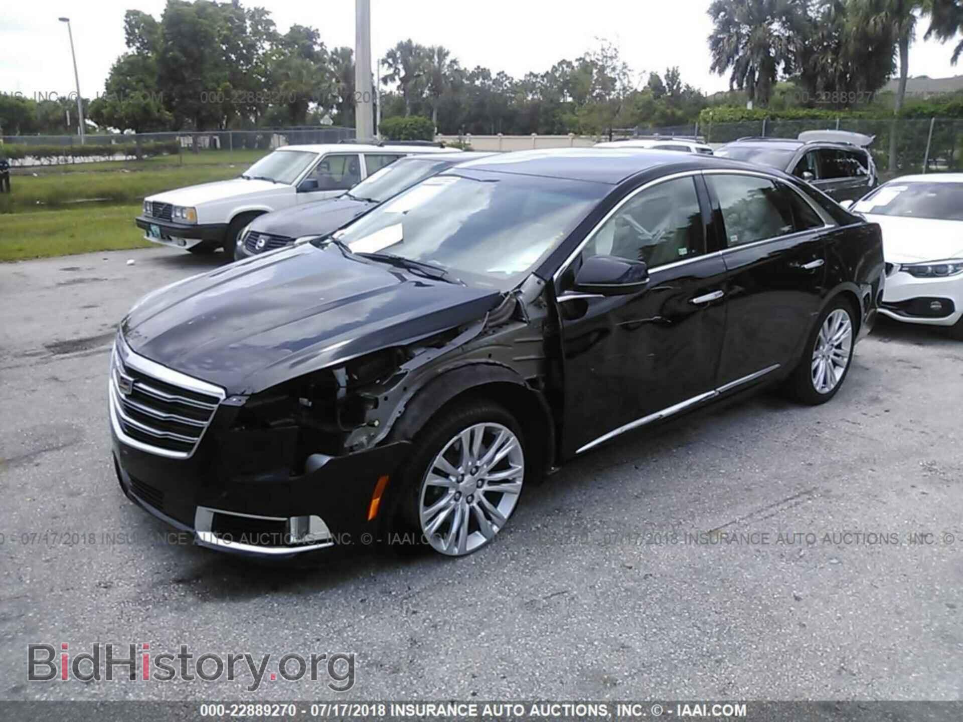 2018 Cadillac Xts - VIN: 2G61M5S32J9131826 - Фото 2