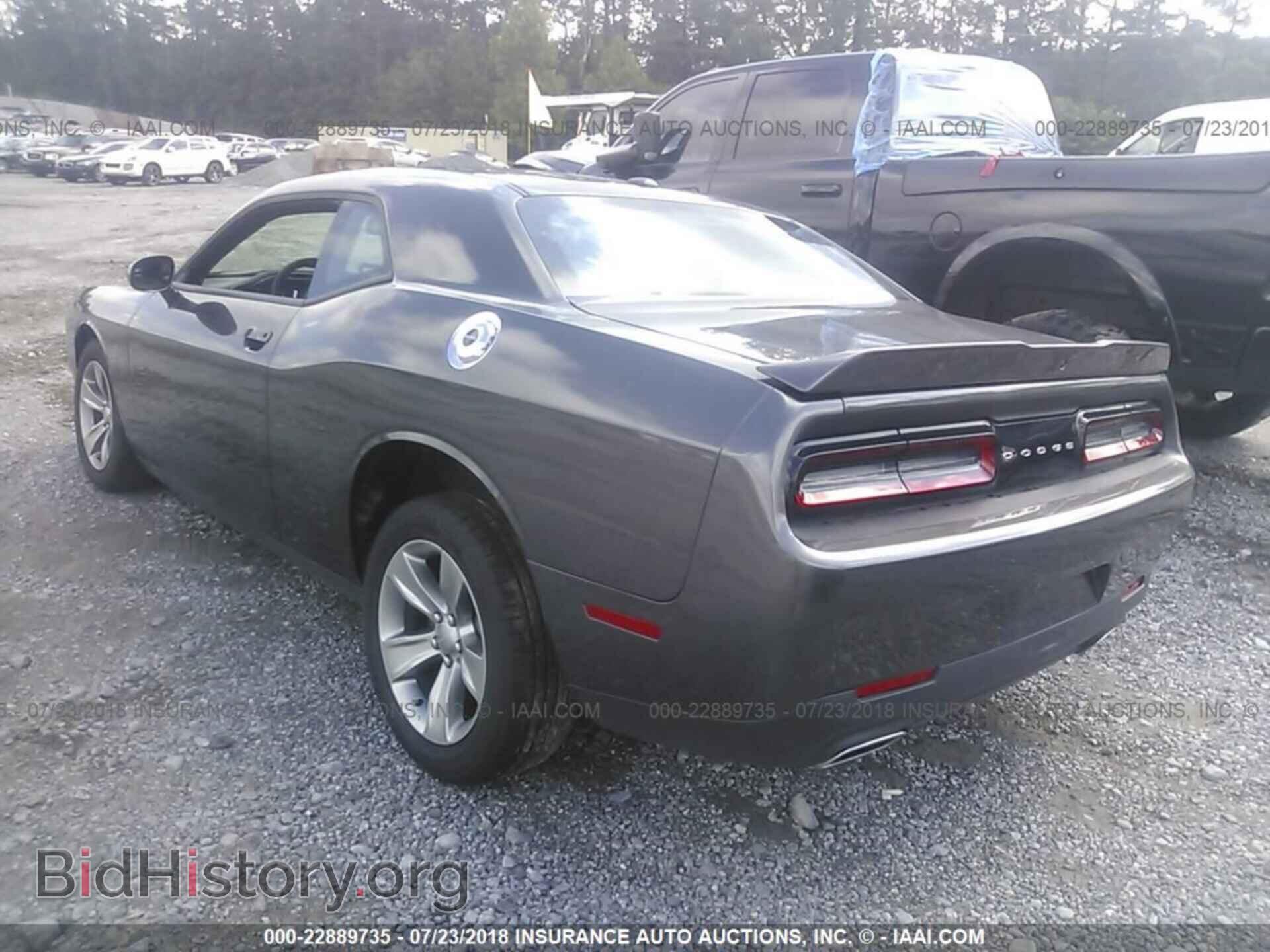2018 Dodge Challenger - VIN: 2C3CDZAG3JH242137 - Photo 3