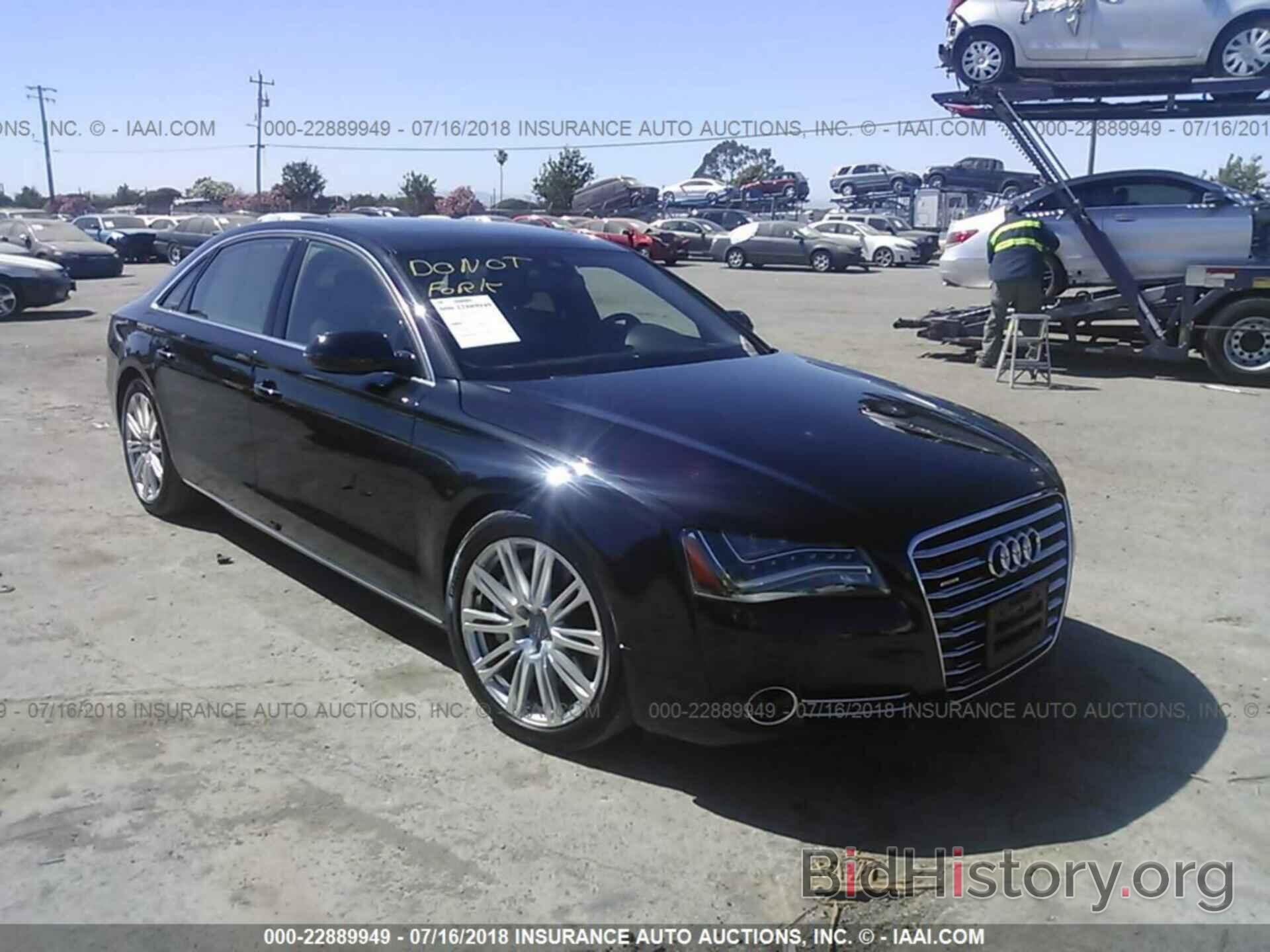 Фотография WAURVAFD7CN020534 - Audi A8 2012