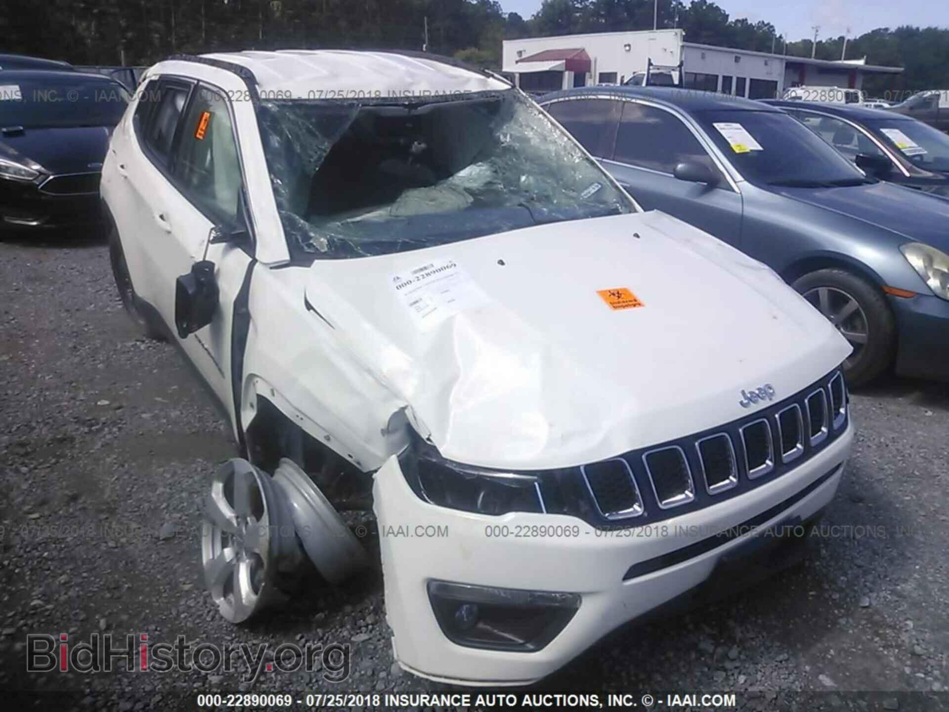 2018 Jeep Compass - VIN: 3C4NJDBB7JT152953 - Photo 6