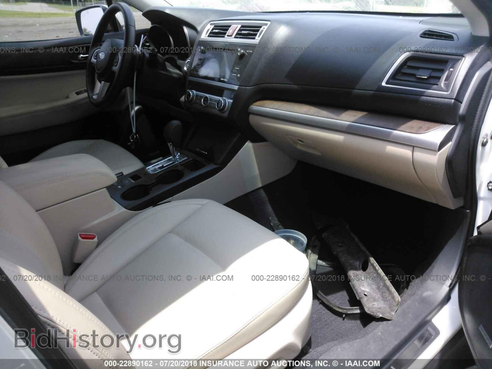 2016 Subaru Outback - VIN: 4S4BSBNC4G3308813 - Photo 5