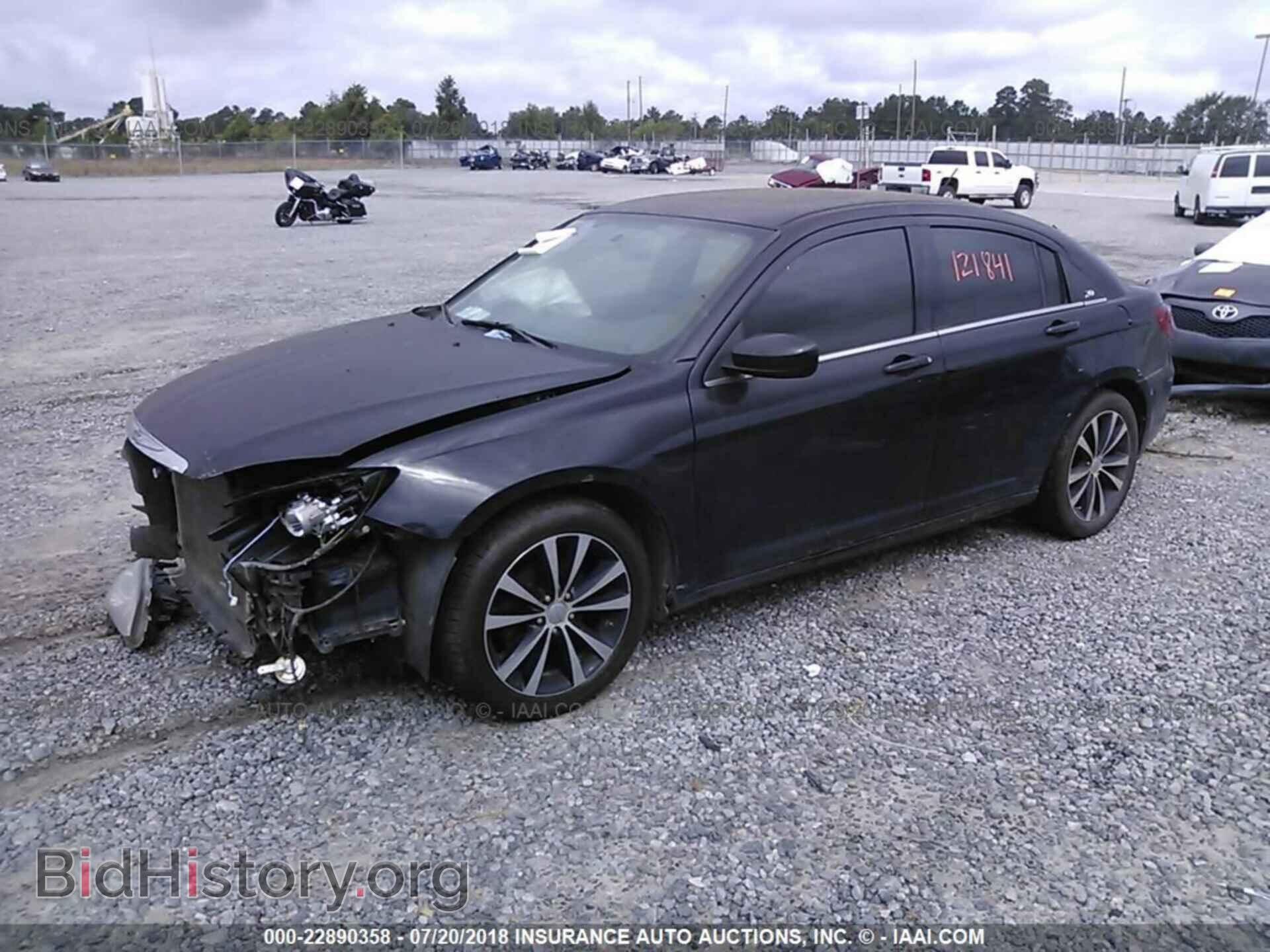 2012 Chrysler 200 - VIN: 1C3CCBBG1CN250191 - Фото 2
