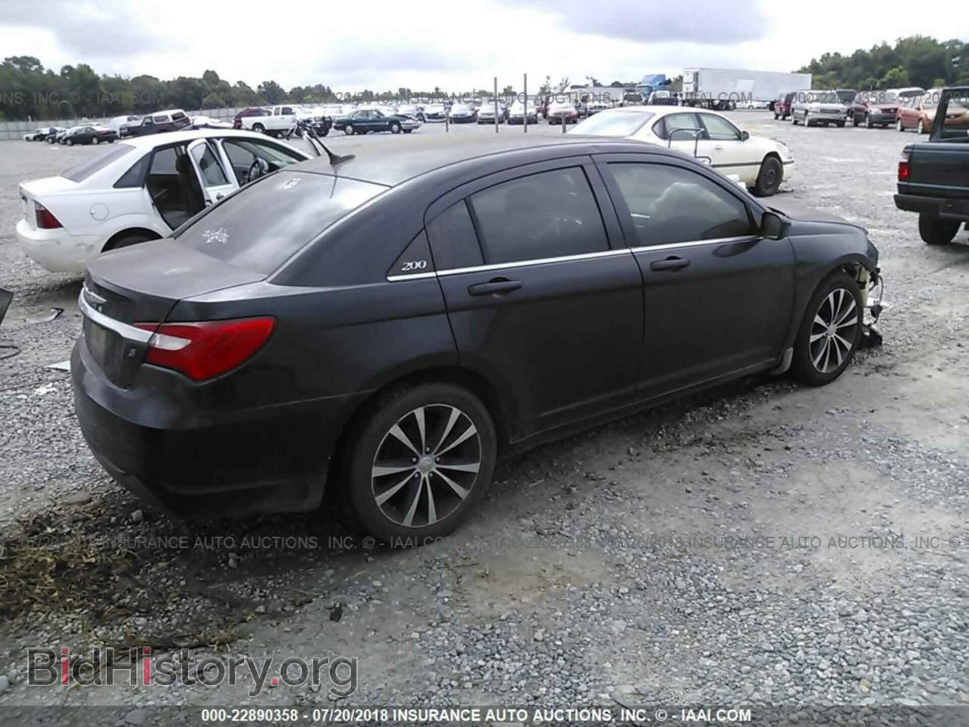 2012 Chrysler 200 - VIN: 1C3CCBBG1CN250191 - Фото 4