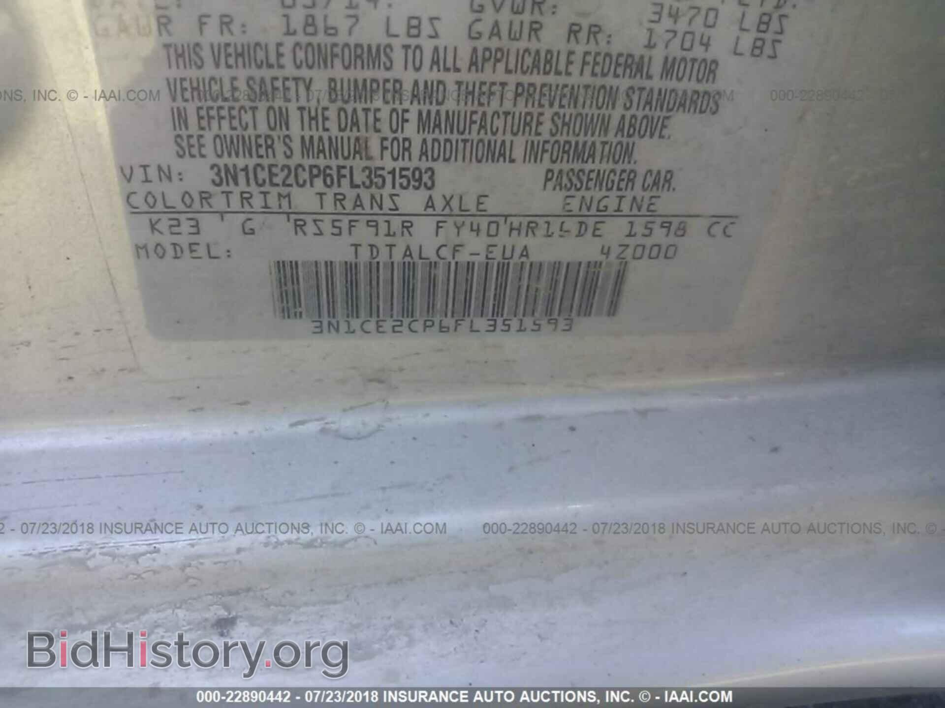 2015 Nissan Versa note - VIN: 3N1CE2CP6FL351593 - Photo 9
