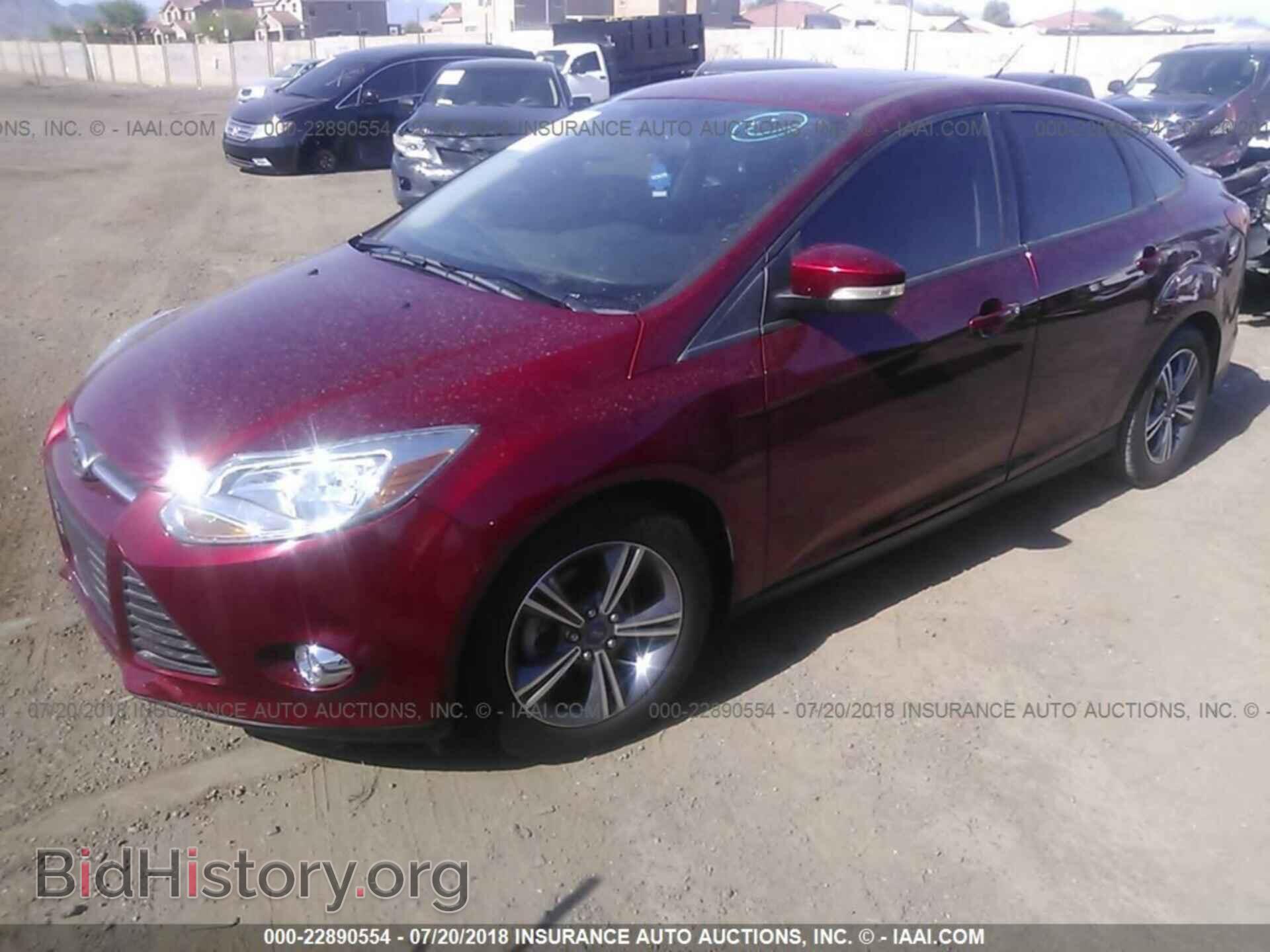 2014 Ford Focus - VIN: 1FADP3F2XEL461659 - Photo 2