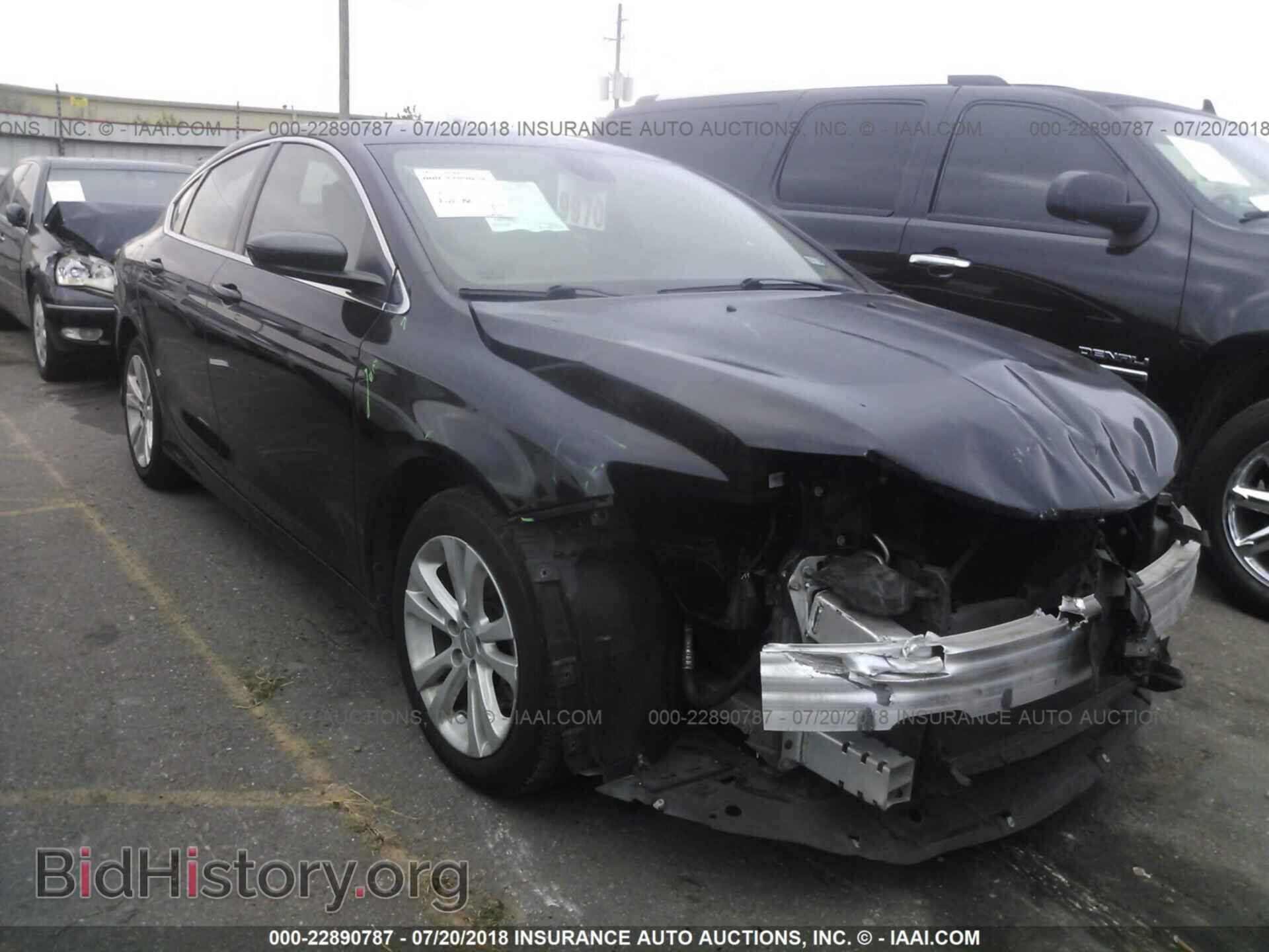 Photo 1C3CCCAB0FN574023 - Chrysler 200 2015