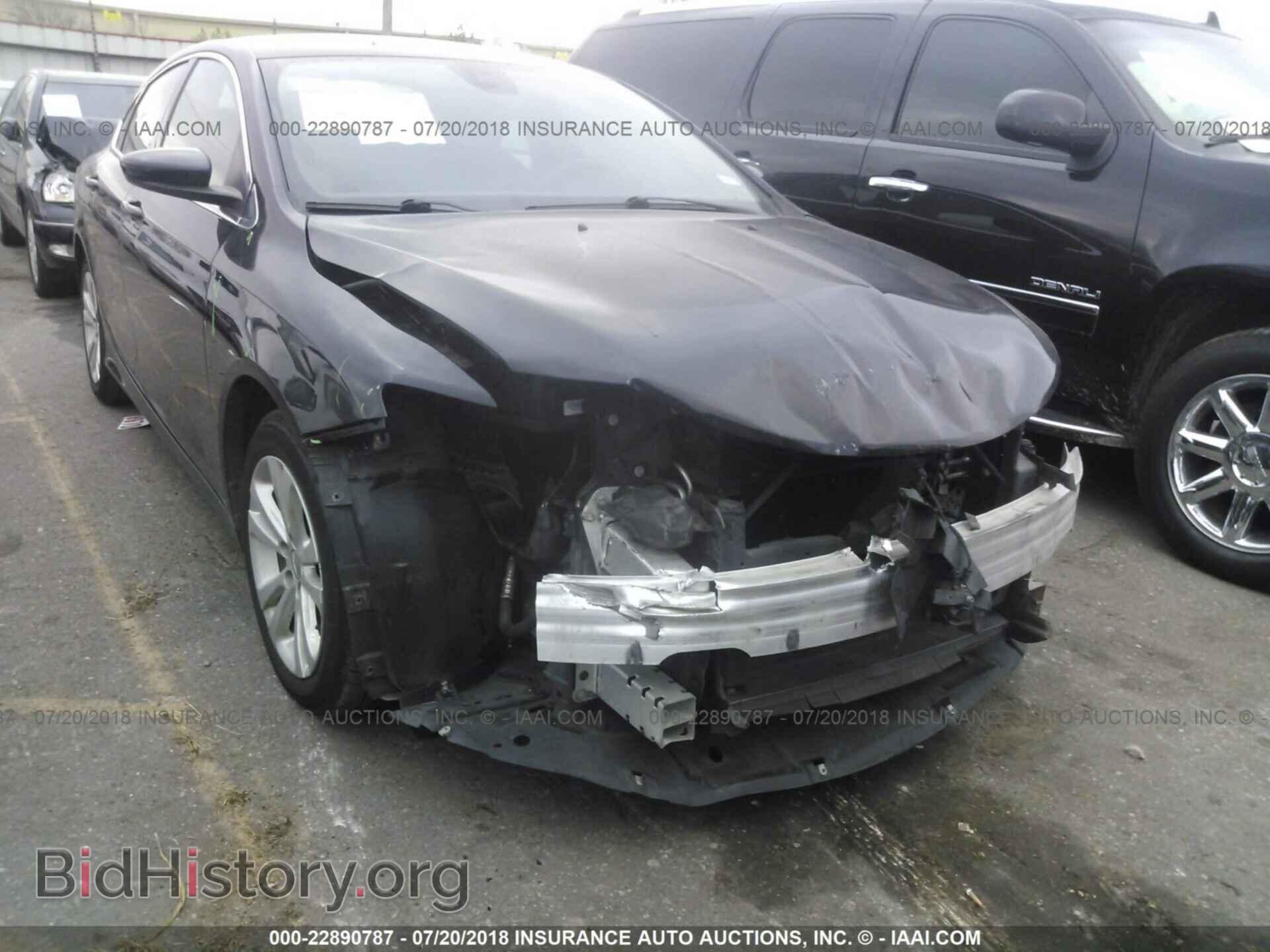 2015 Chrysler 200 - VIN: 1C3CCCAB0FN574023 - Фото 6