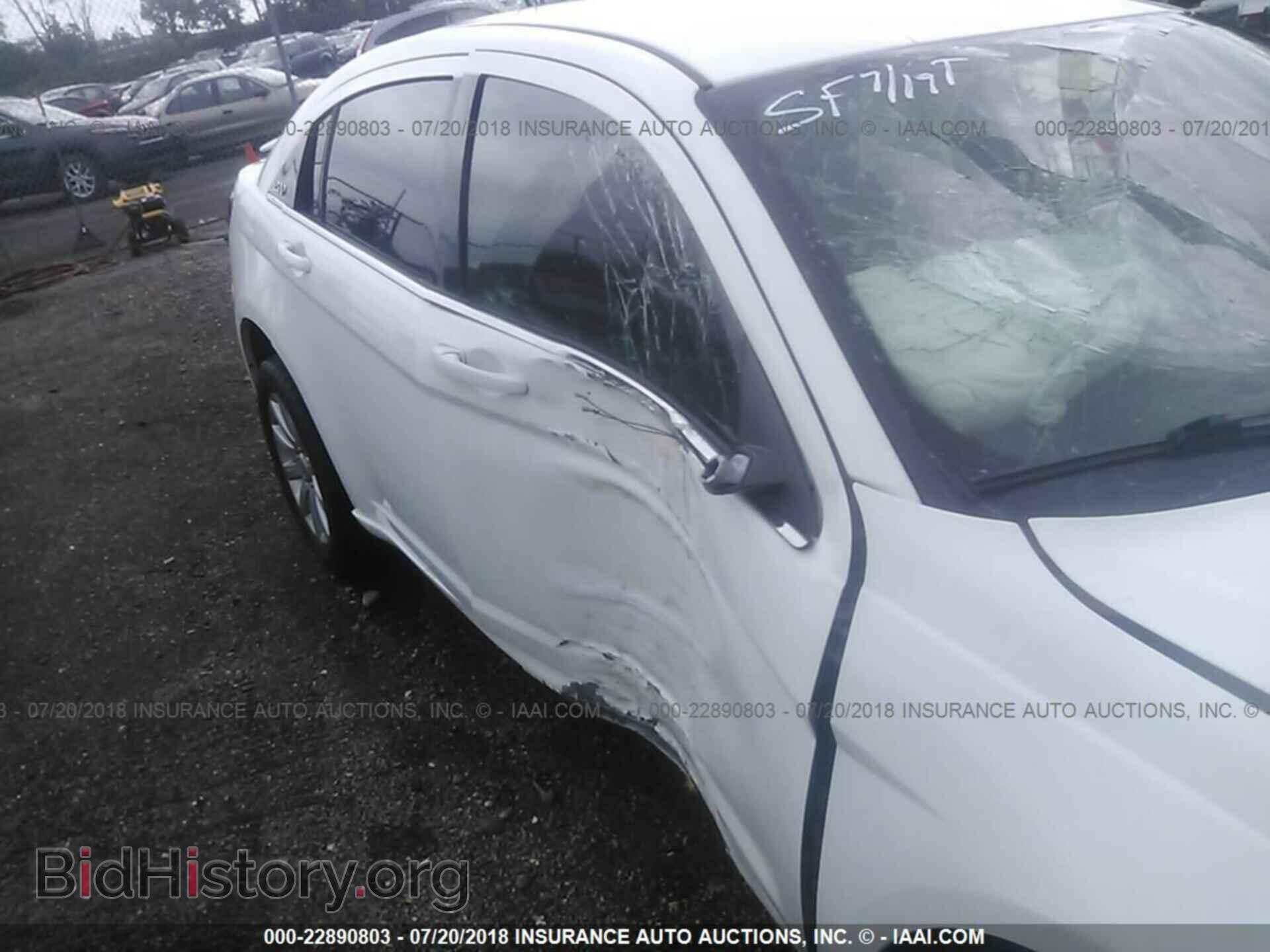 2011 Chrysler 200 - VIN: 1C3BC1FB5BN547645 - Фото 6