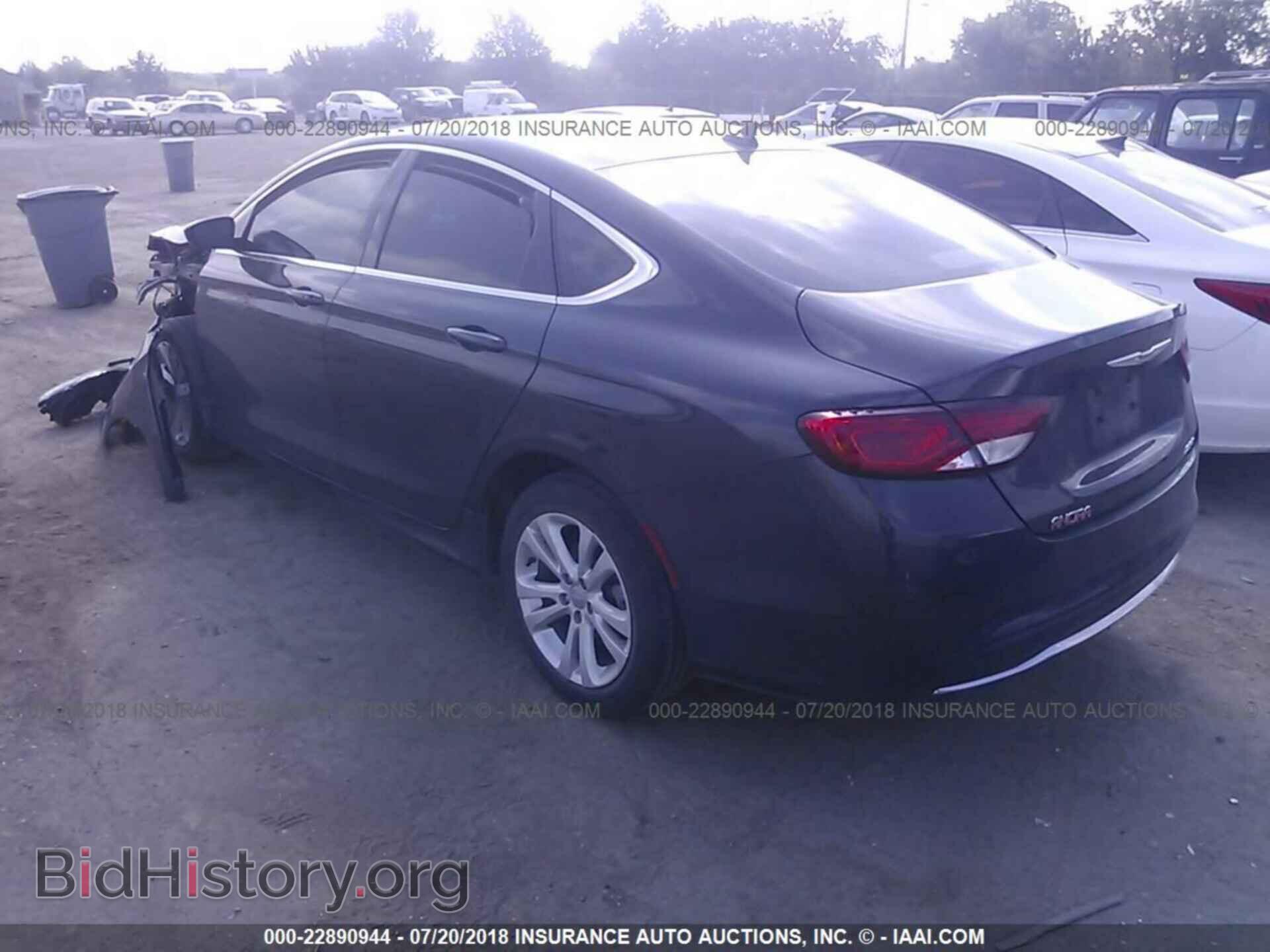 2016 Chrysler 200 - VIN: 1C3CCCAB5GN193804 - Photo 3