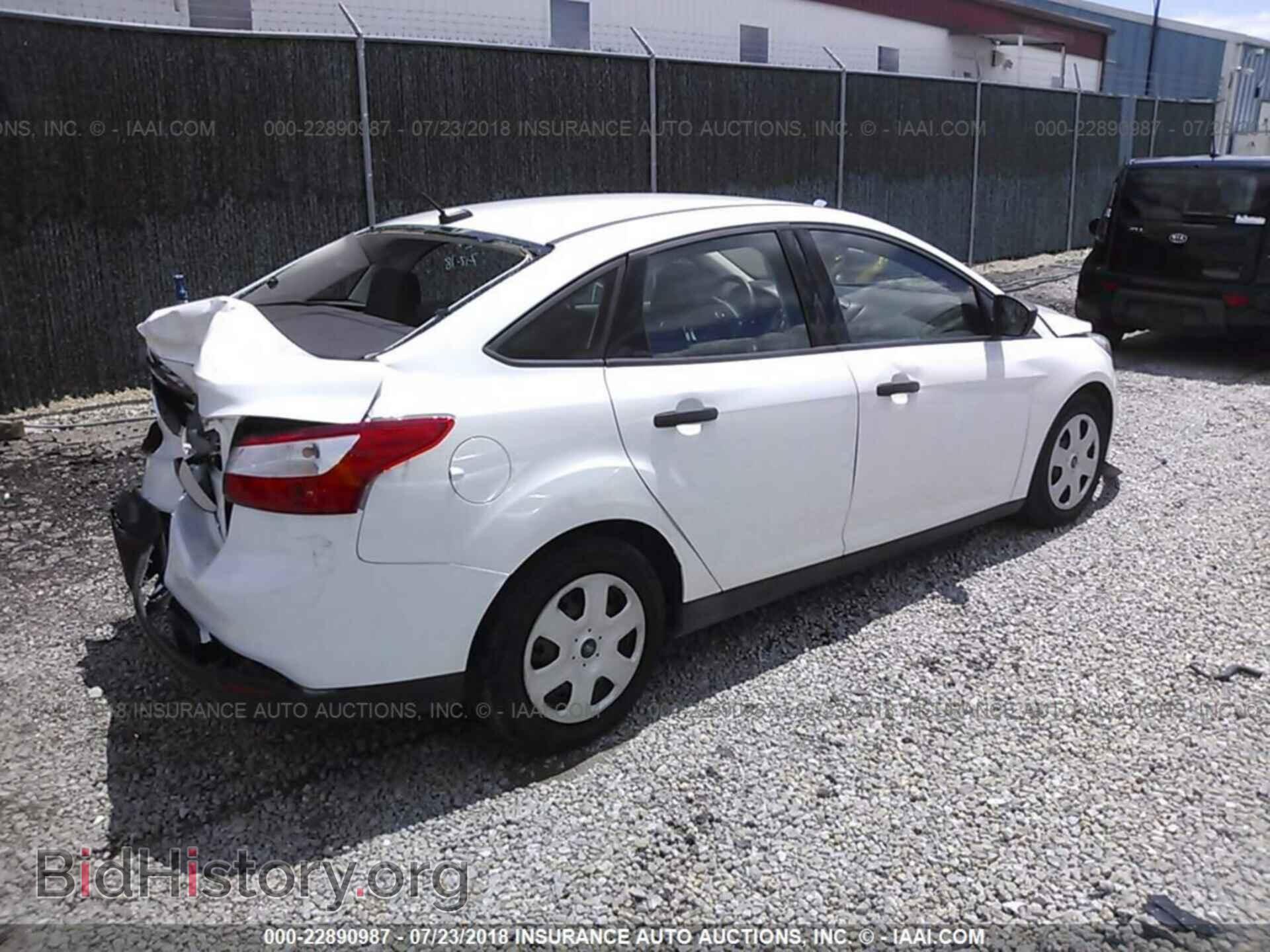 2013 Ford Focus - VIN: 1FADP3E26DL364474 - Фото 4