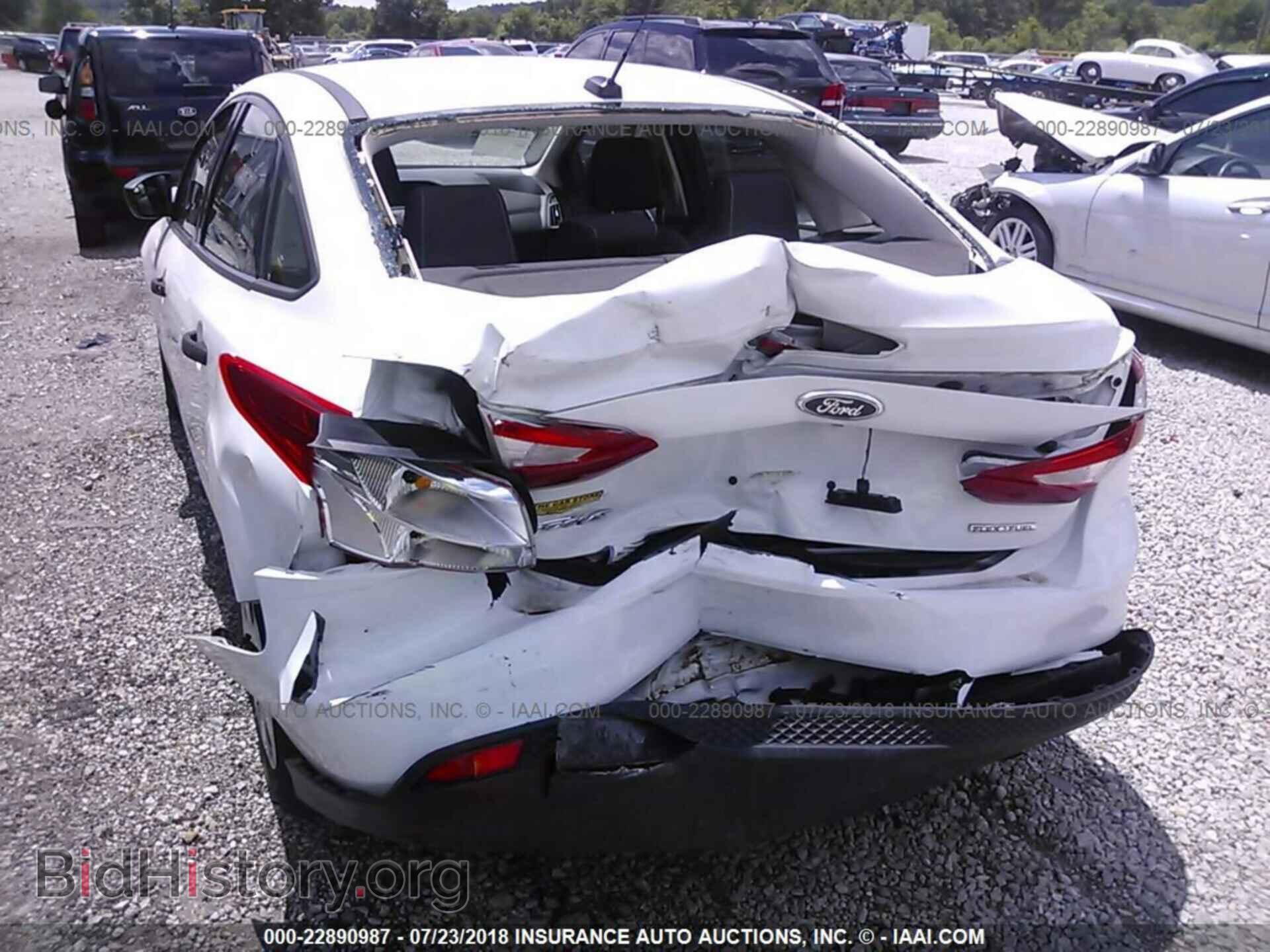 2013 Ford Focus - VIN: 1FADP3E26DL364474 - Фото 6