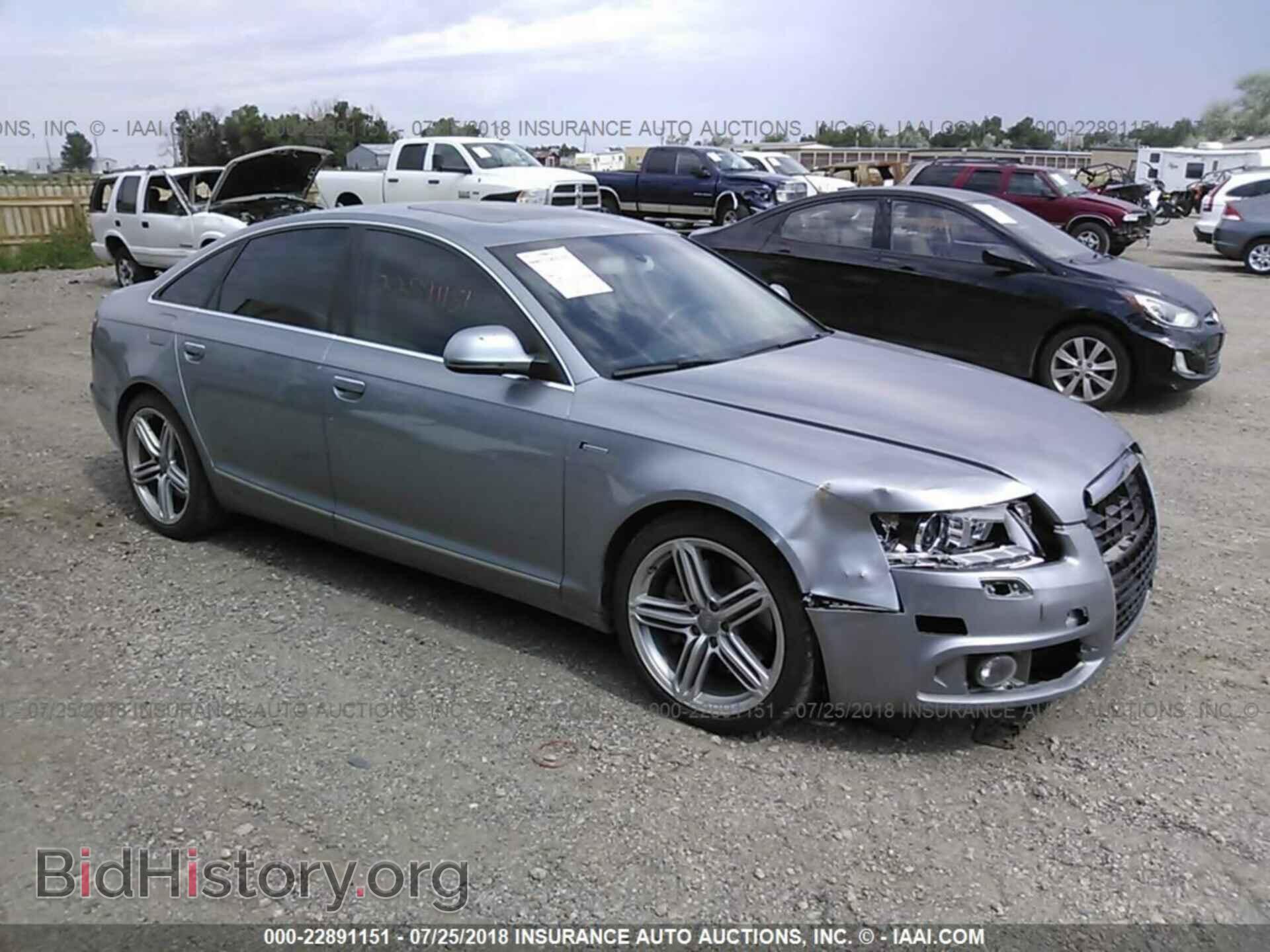 Photo WAUKGAFB8BN045256 - Audi A6 2011