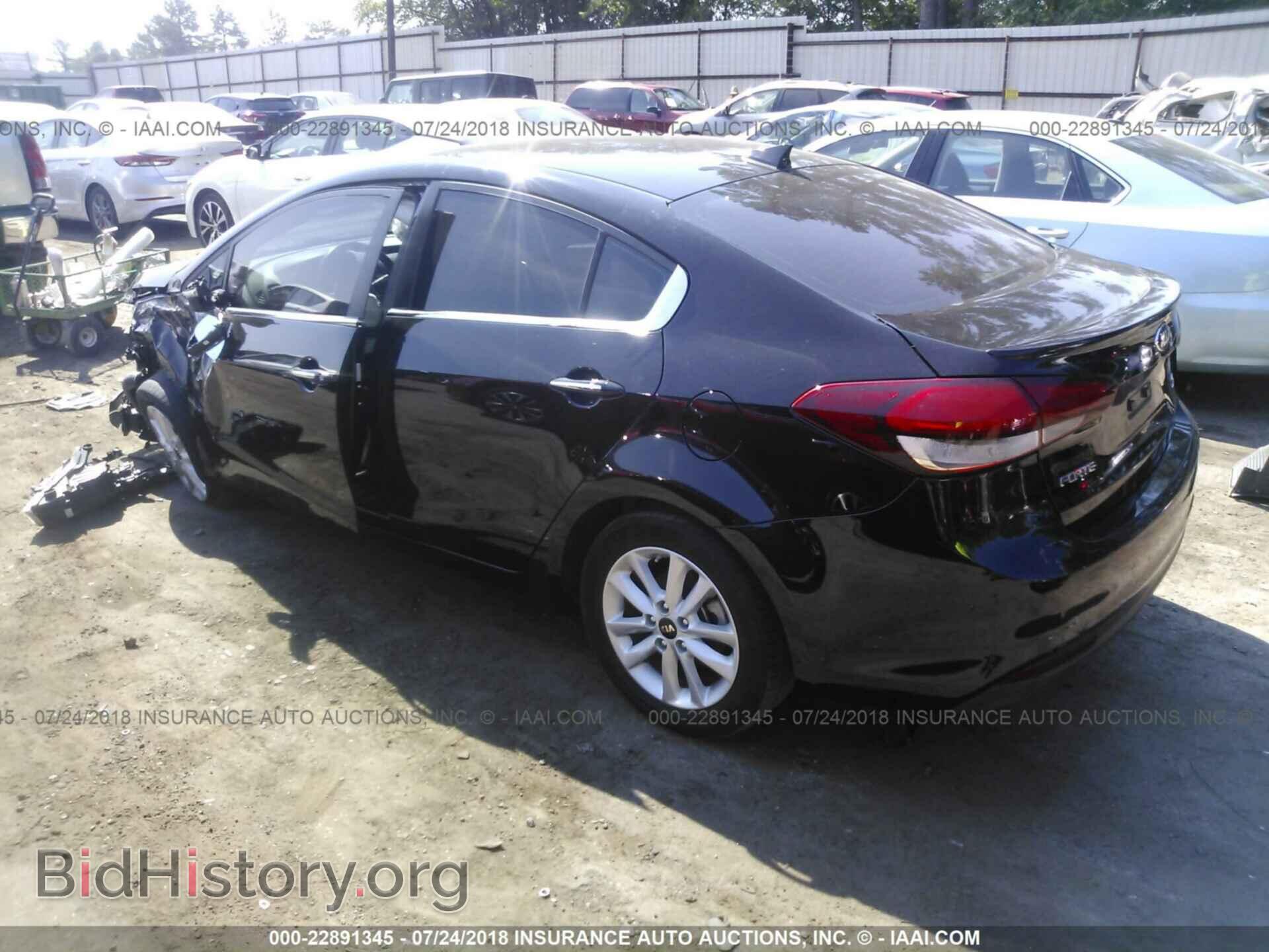 2017 Kia Forte - VIN: 3KPFL4A77HE038638 - Фото 3