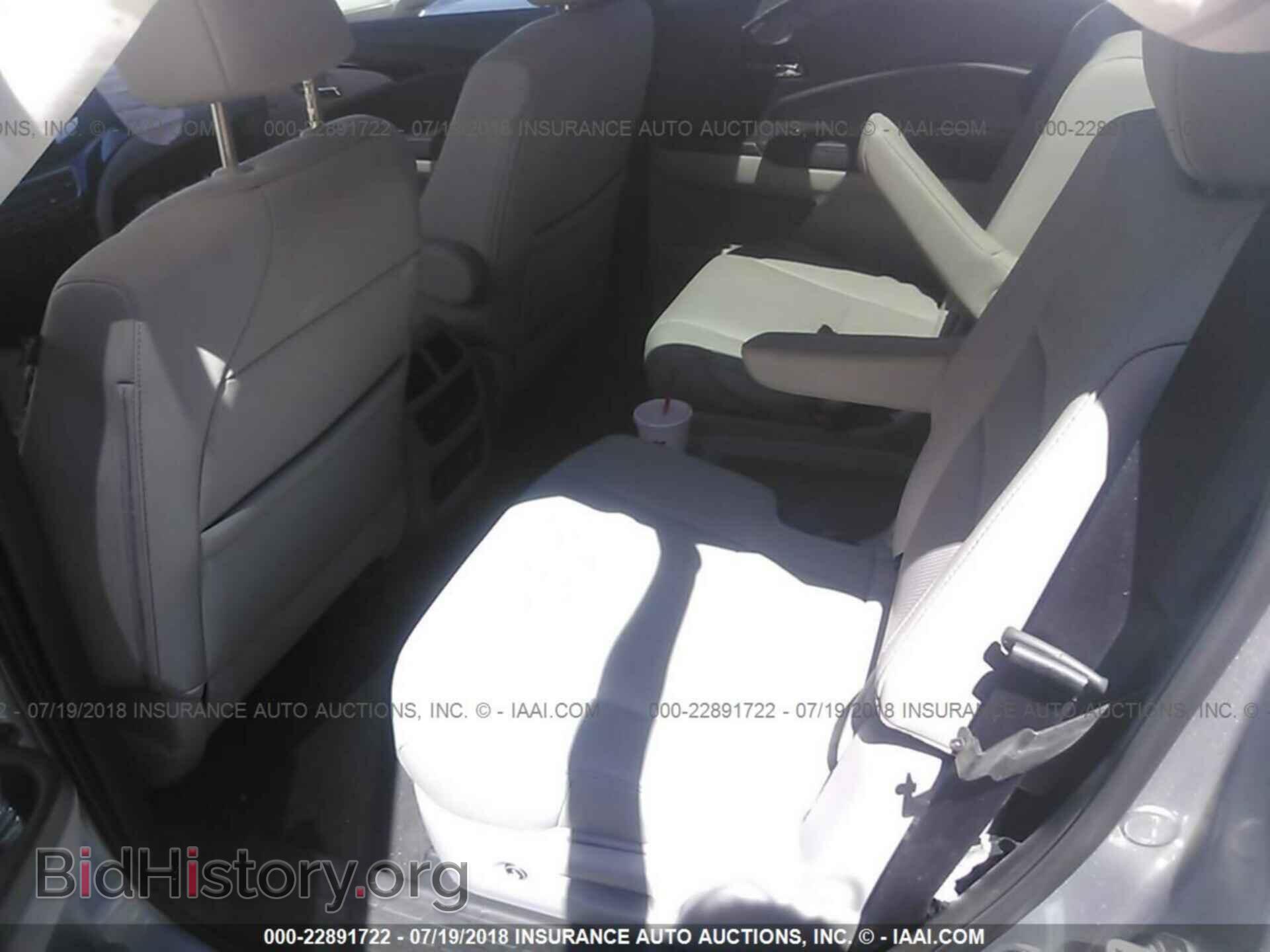 2016 Honda Pilot - VIN: 5FNYF6H01GB122953 - Photo 8