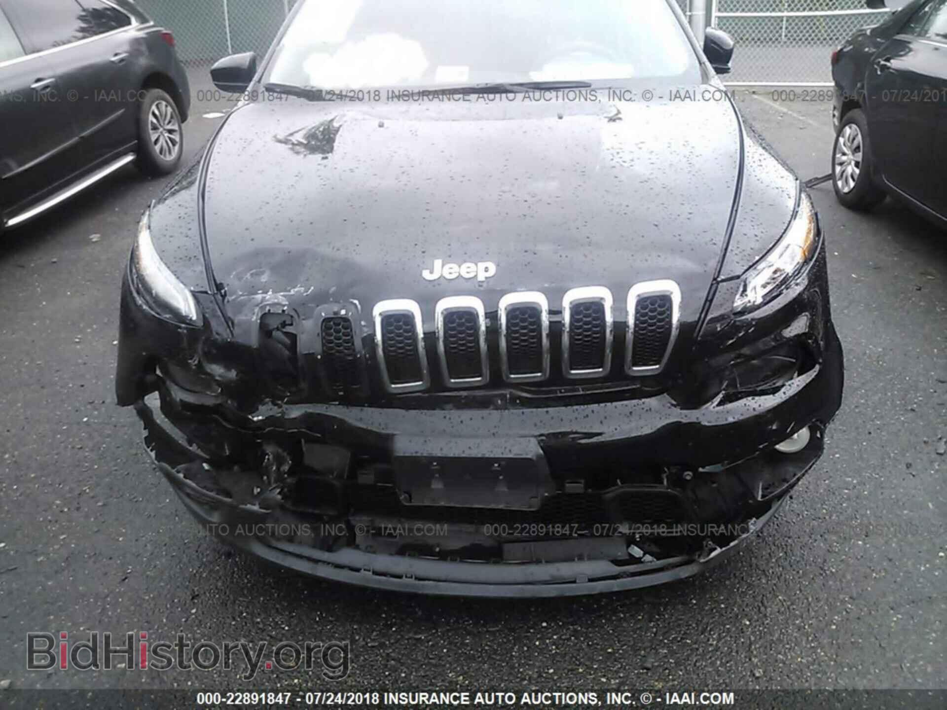 2018 Jeep Cherokee - VIN: 1C4PJLCB5JD558771 - Фото 6