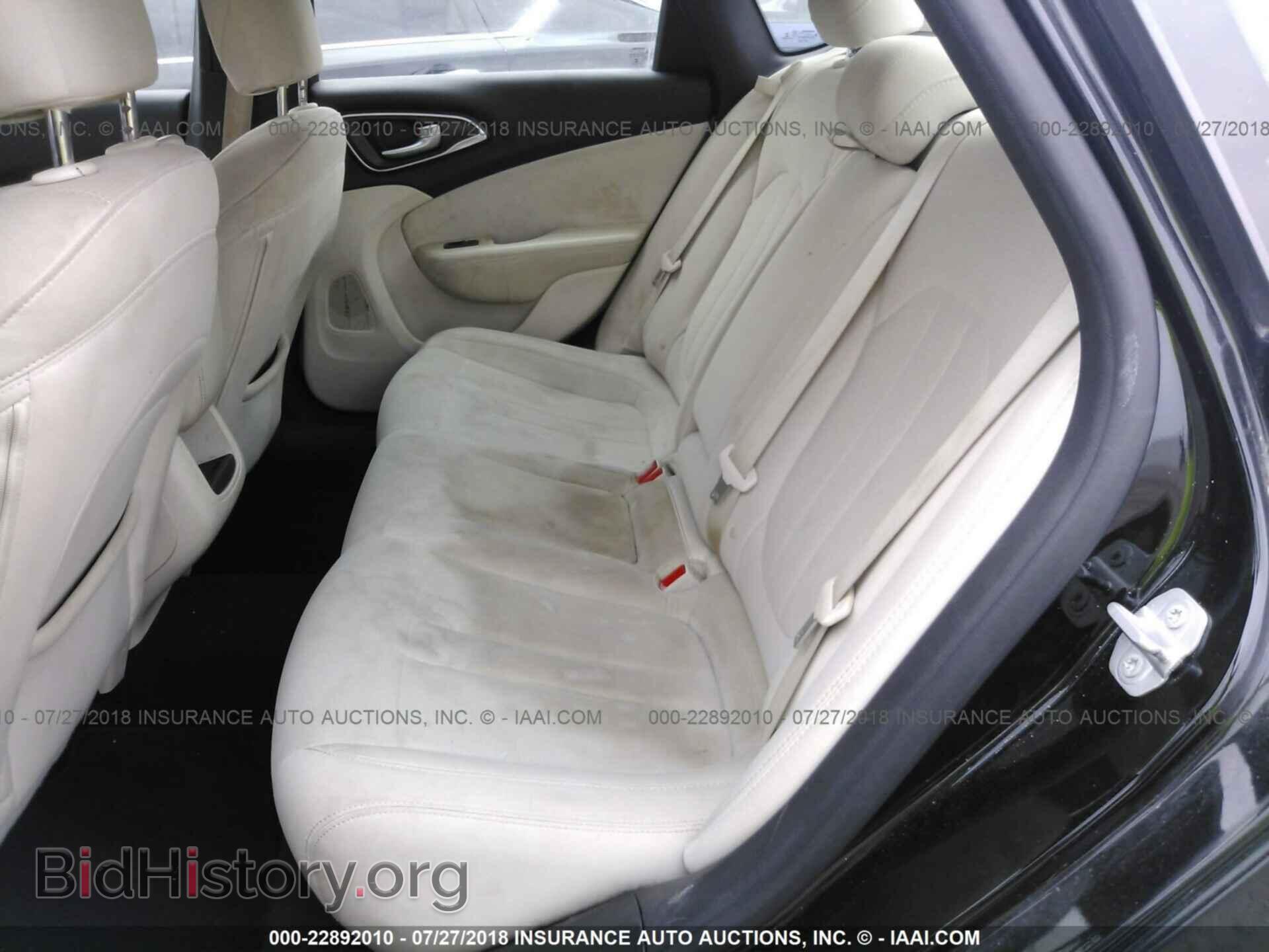 2016 Chrysler 200 - VIN: 1C3CCCAB5GN159474 - Фото 8