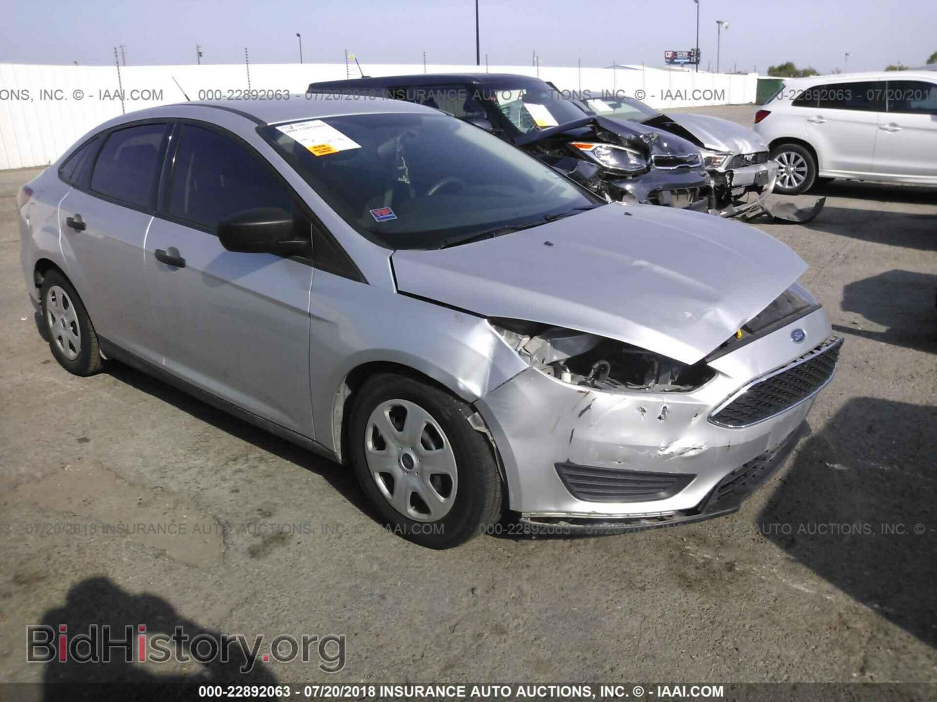 Photo 1FADP3E27FL313391 - Ford Focus 2015