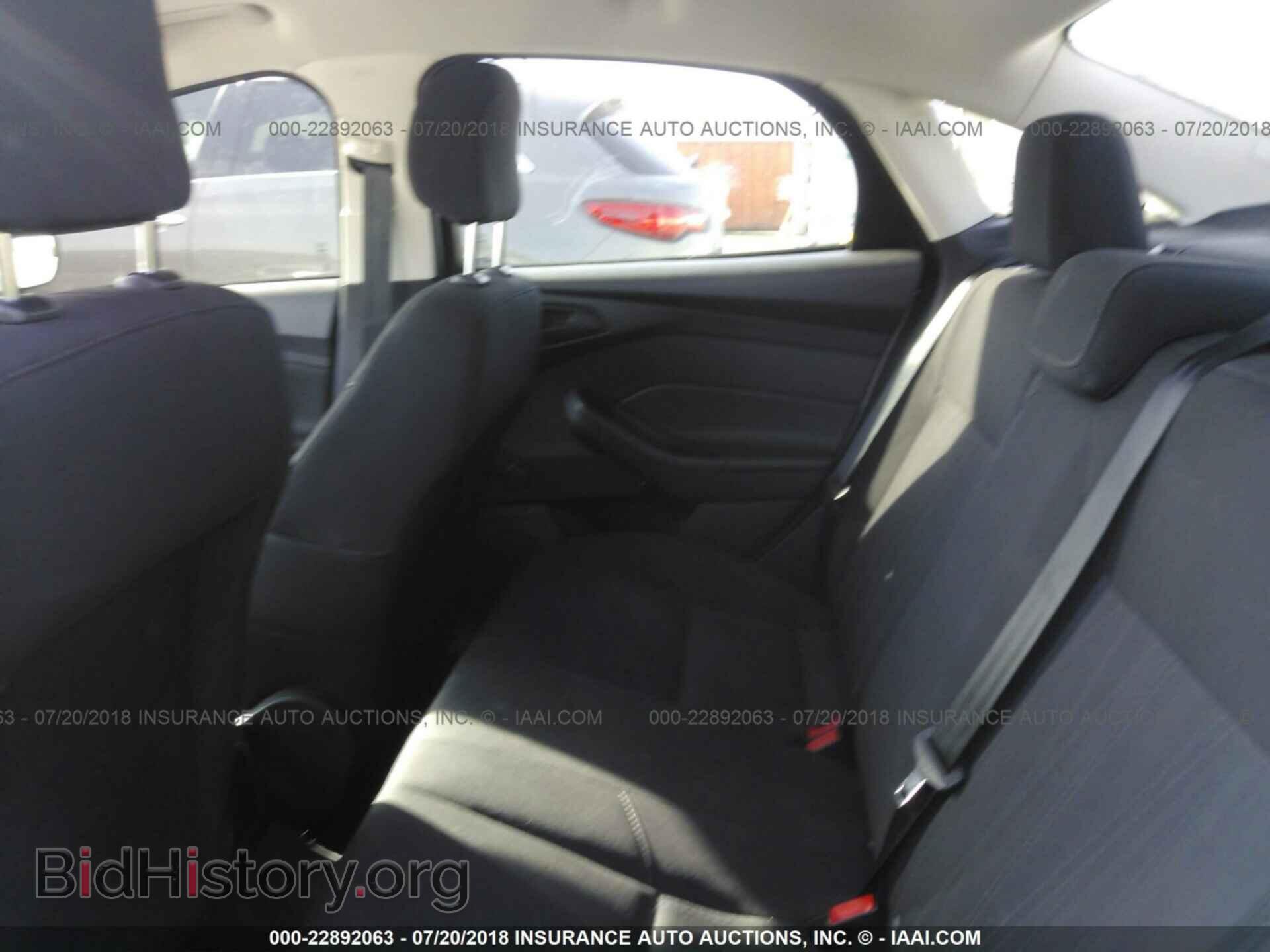 2015 Ford Focus - VIN: 1FADP3E27FL313391 - Photo 8