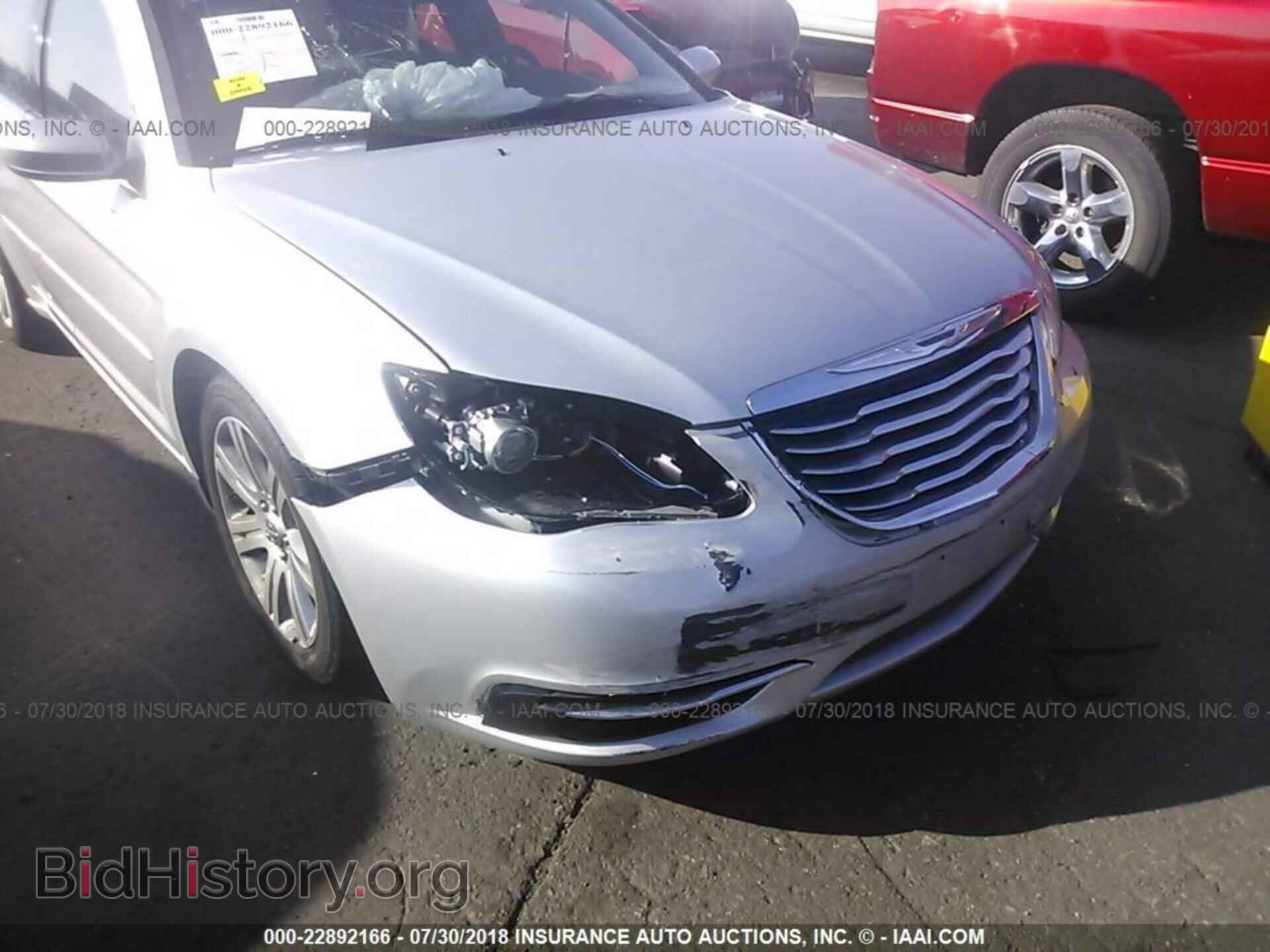 2012 Chrysler 200 - VIN: 1C3CCBAB5CN317347 - Фото 6