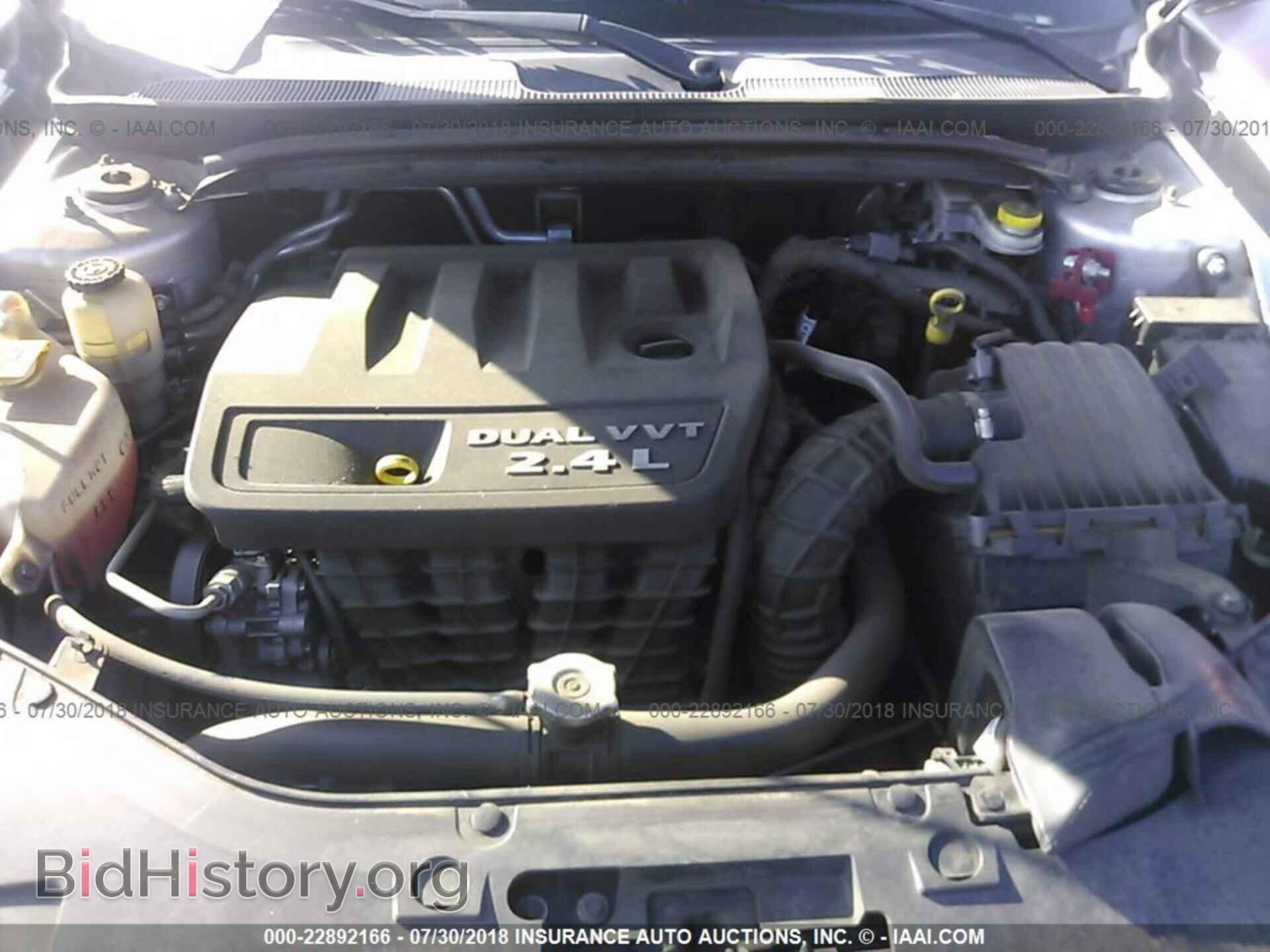 2012 Chrysler 200 - VIN: 1C3CCBAB5CN317347 - Фото 10