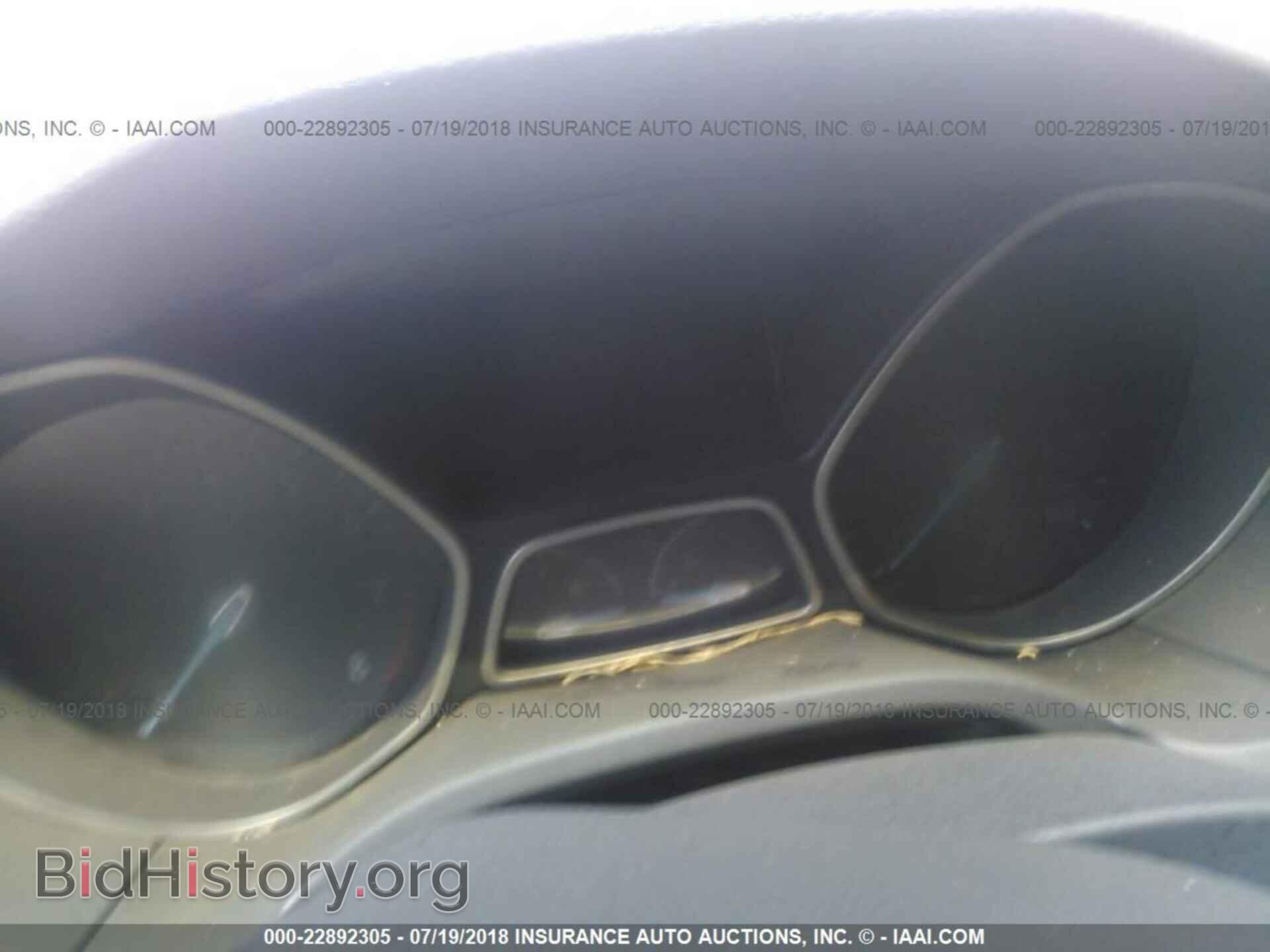 2015 Ford Focus - VIN: 1FADP3F26FL221820 - Photo 7