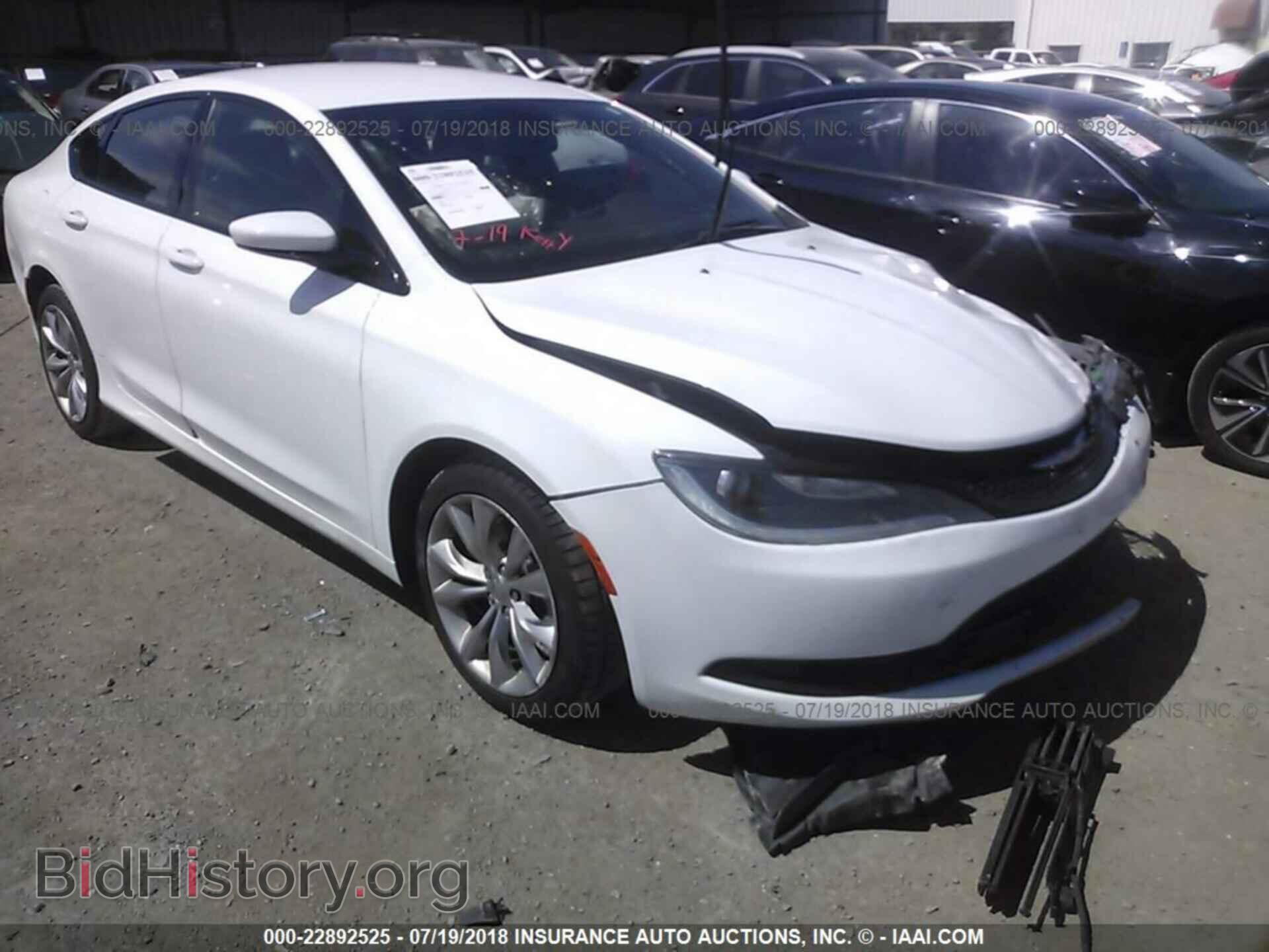 Photo 1C3CCCDG1FN665132 - Chrysler 200 2015
