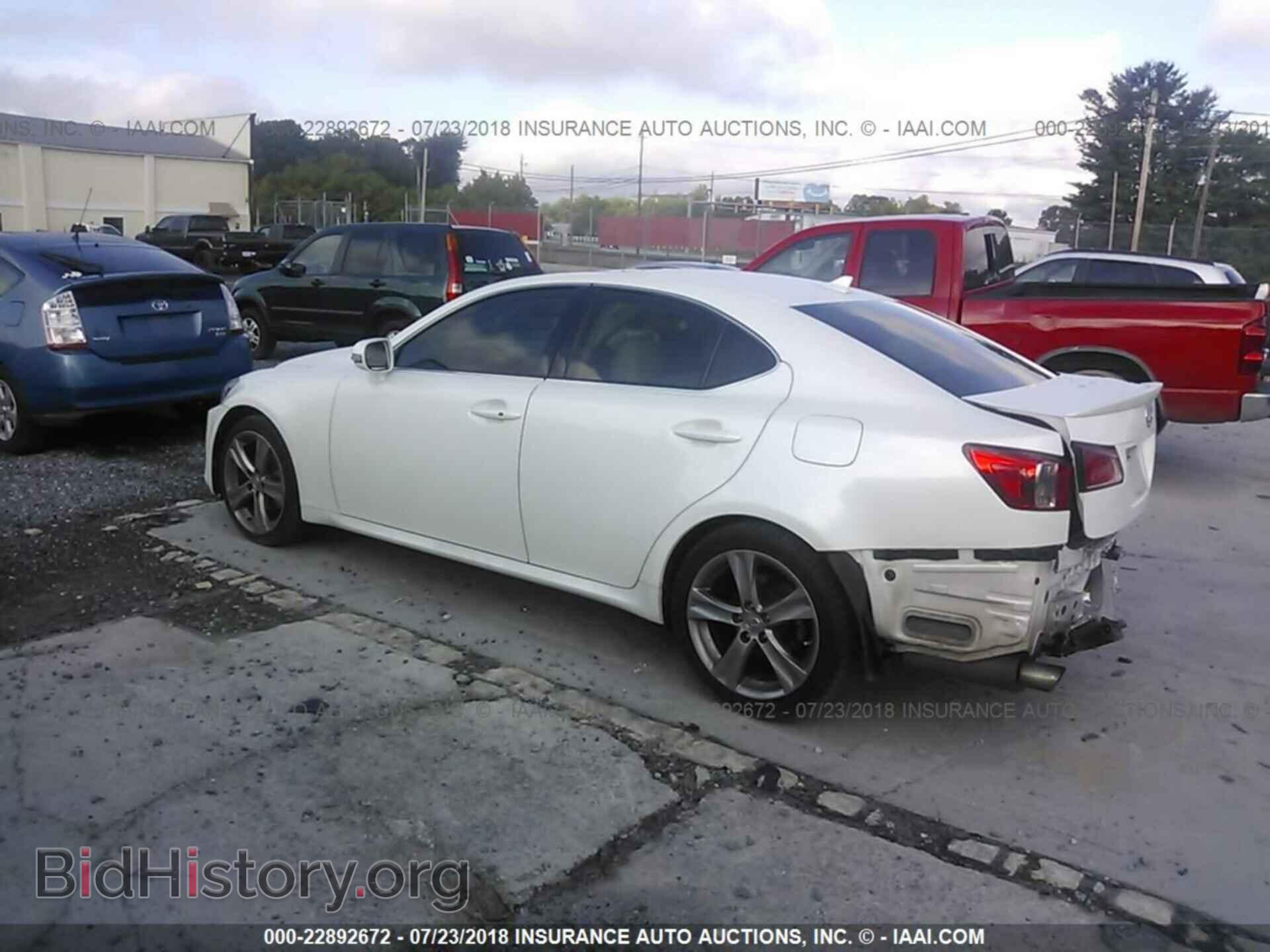 2012 Lexus Is - VIN: JTHBF5C21C5175039 - Photo 3