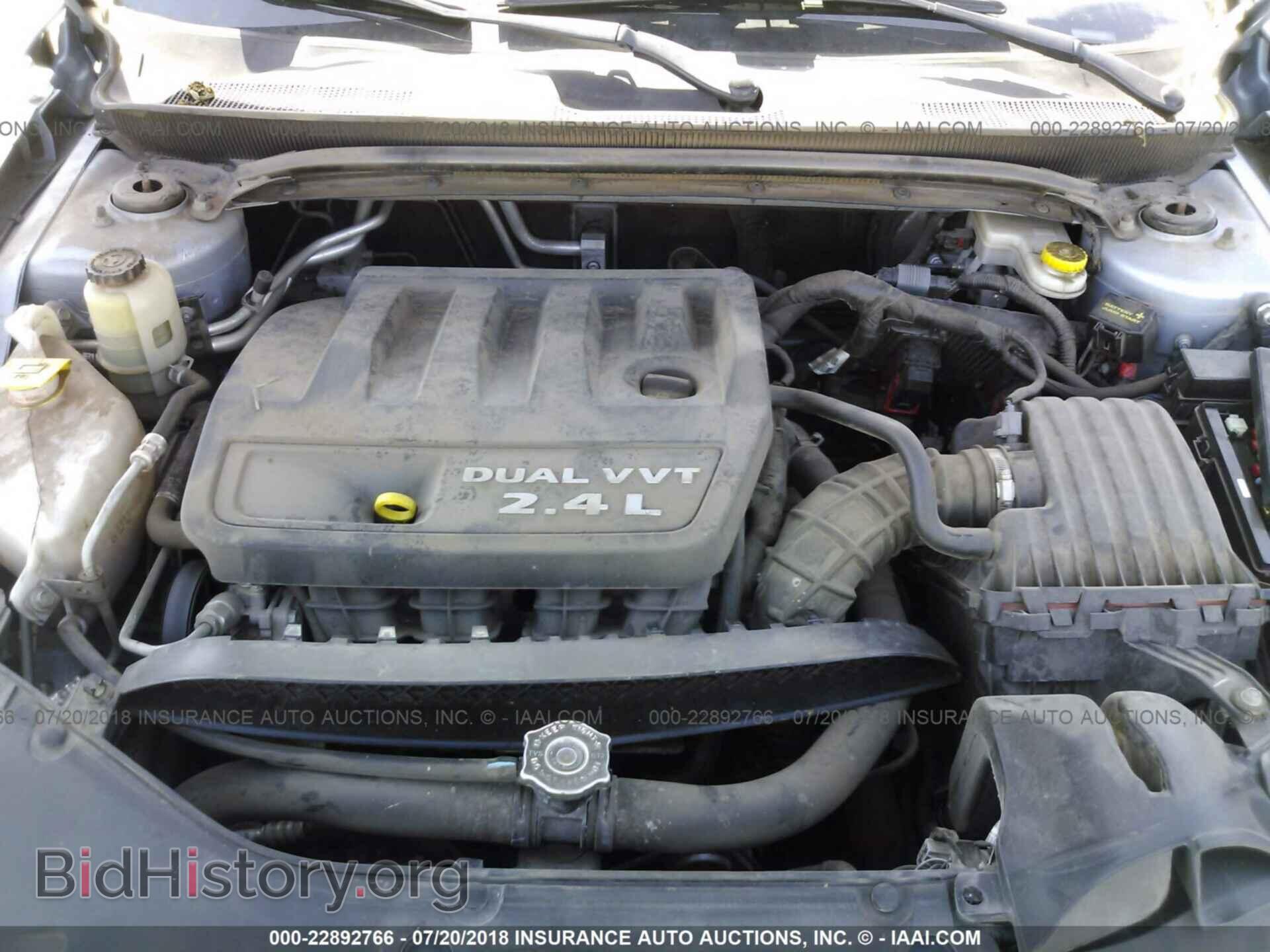 2013 Chrysler 200 - VIN: 1C3CCBBB6DN525110 - Photo 10