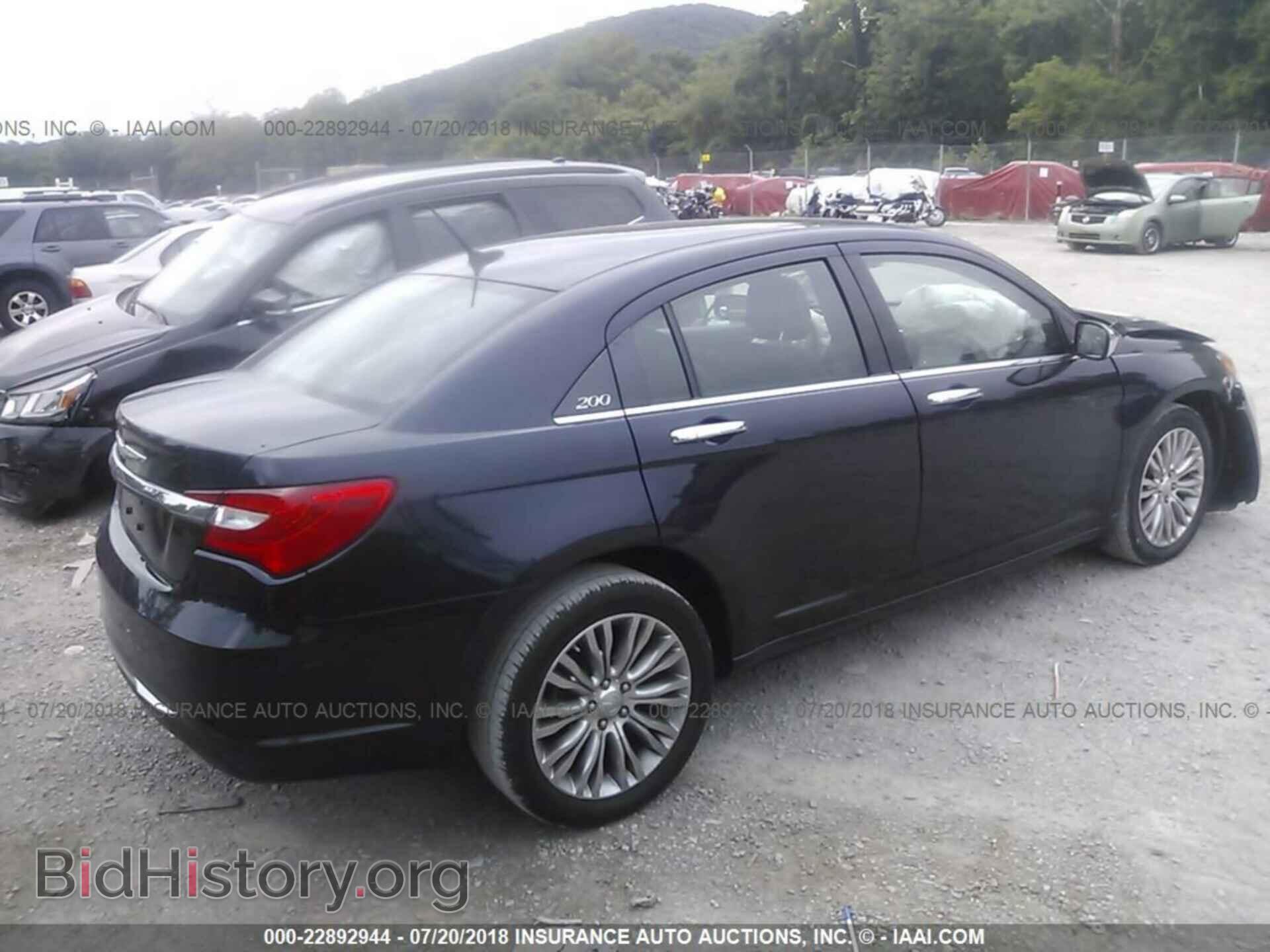 2012 Chrysler 200 - VIN: 1C3CCBCB8CN108620 - Фото 4