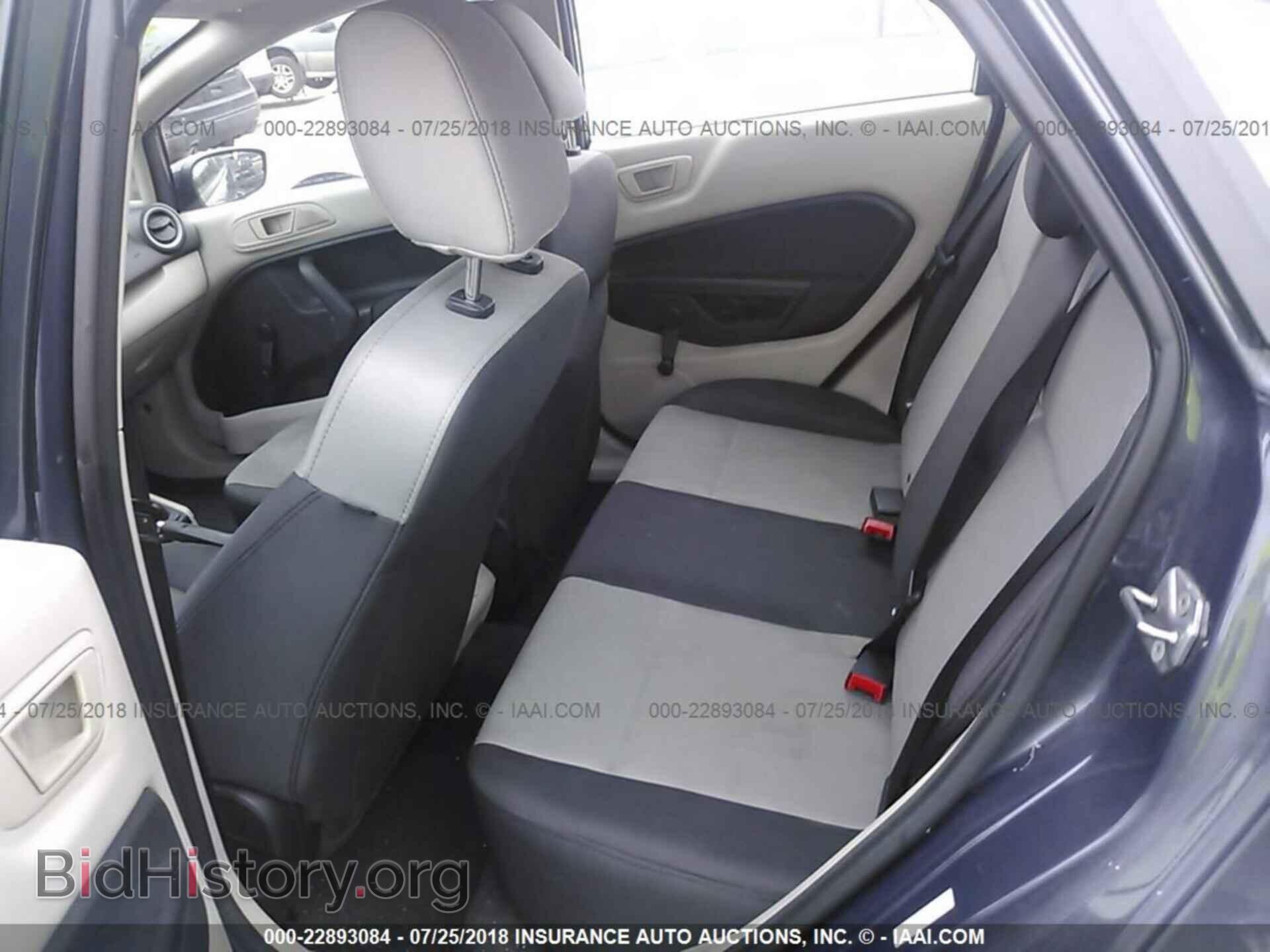 2013 Ford Fiesta - VIN: 3FADP4AJ4DM170656 - Photo 8