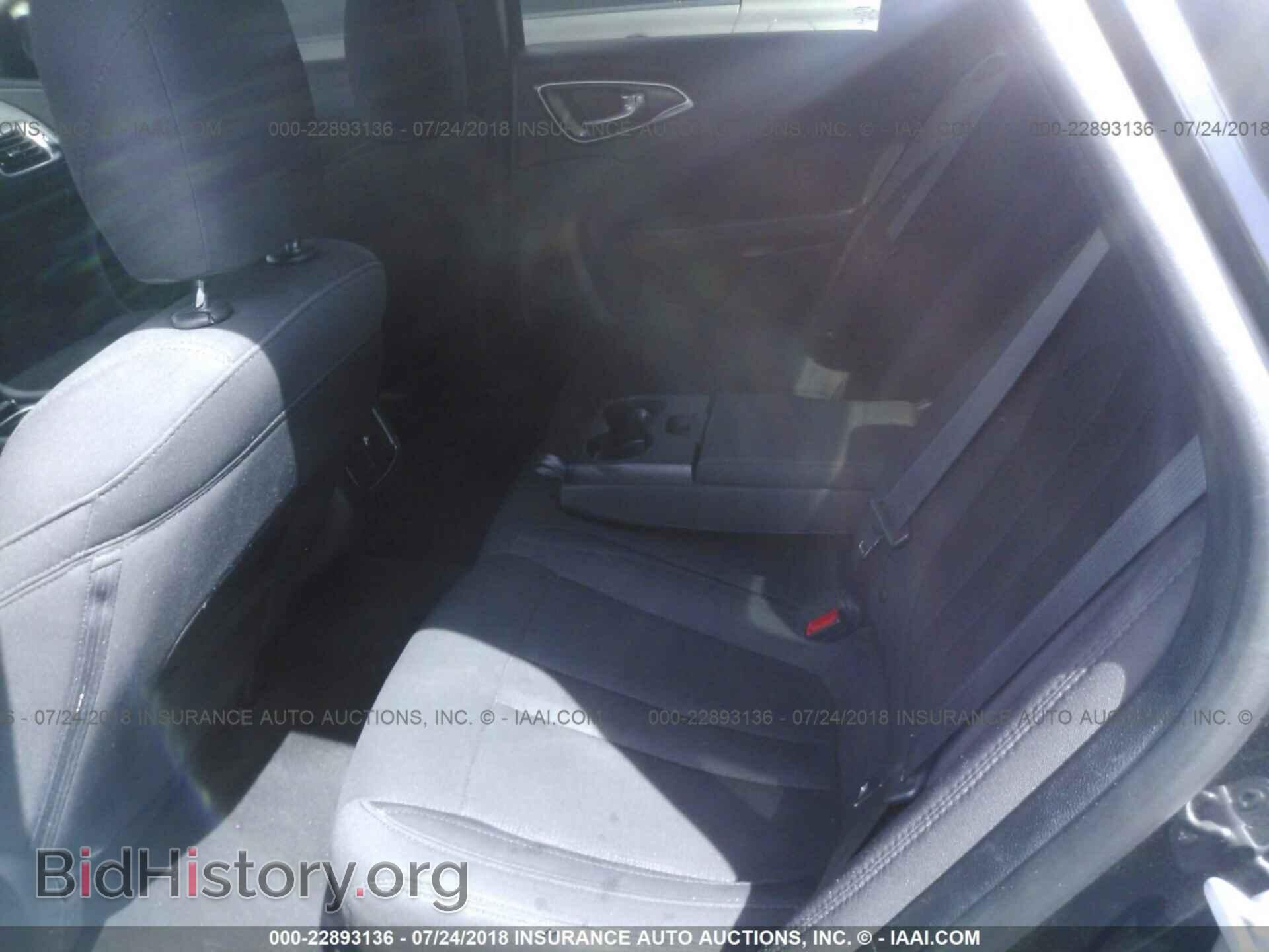 2016 Chrysler 200 - VIN: 1C3CCCAB7GN128257 - Фото 8