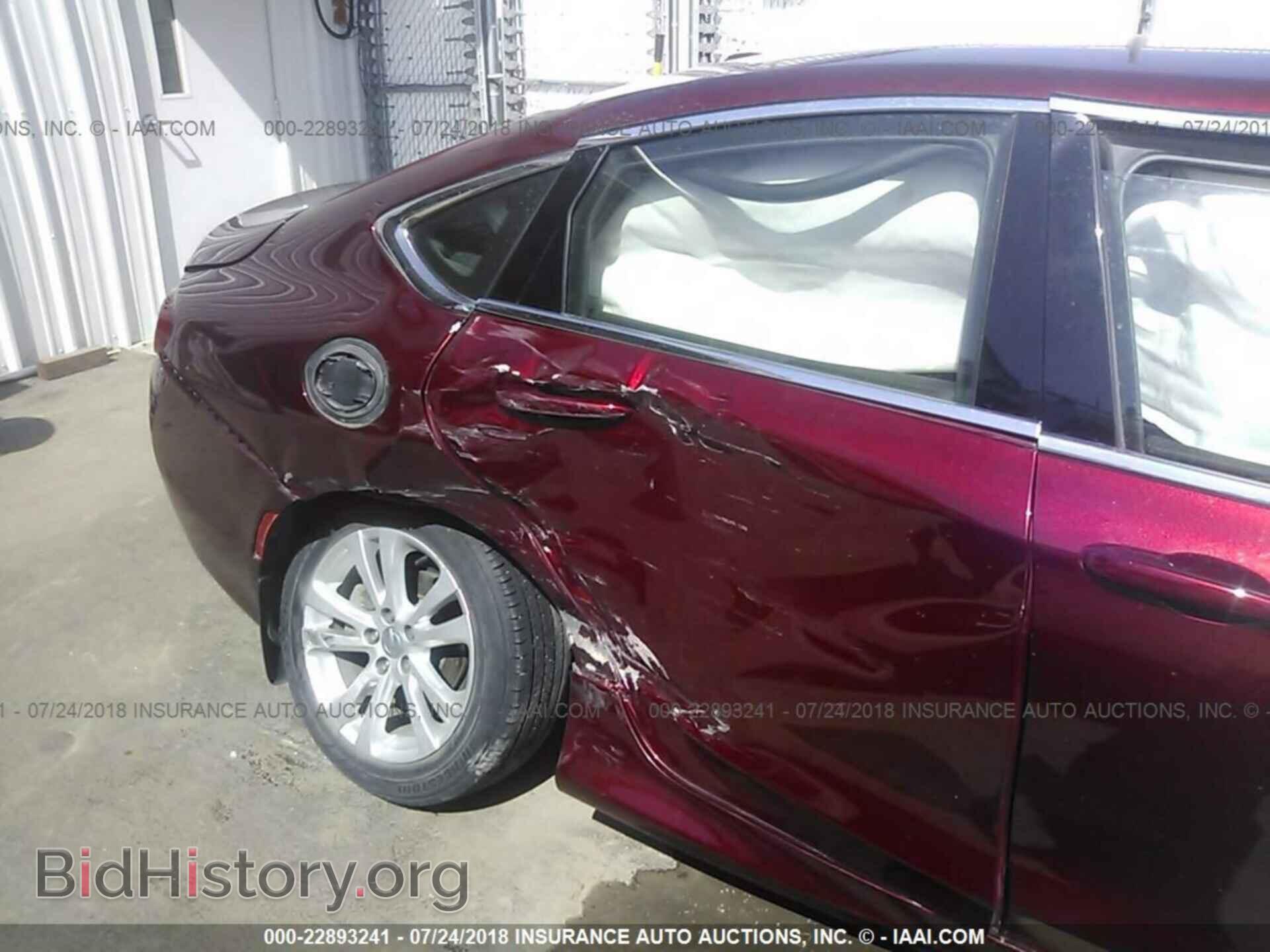 2015 Chrysler 200 - VIN: 1C3CCCAB3FN528038 - Photo 6