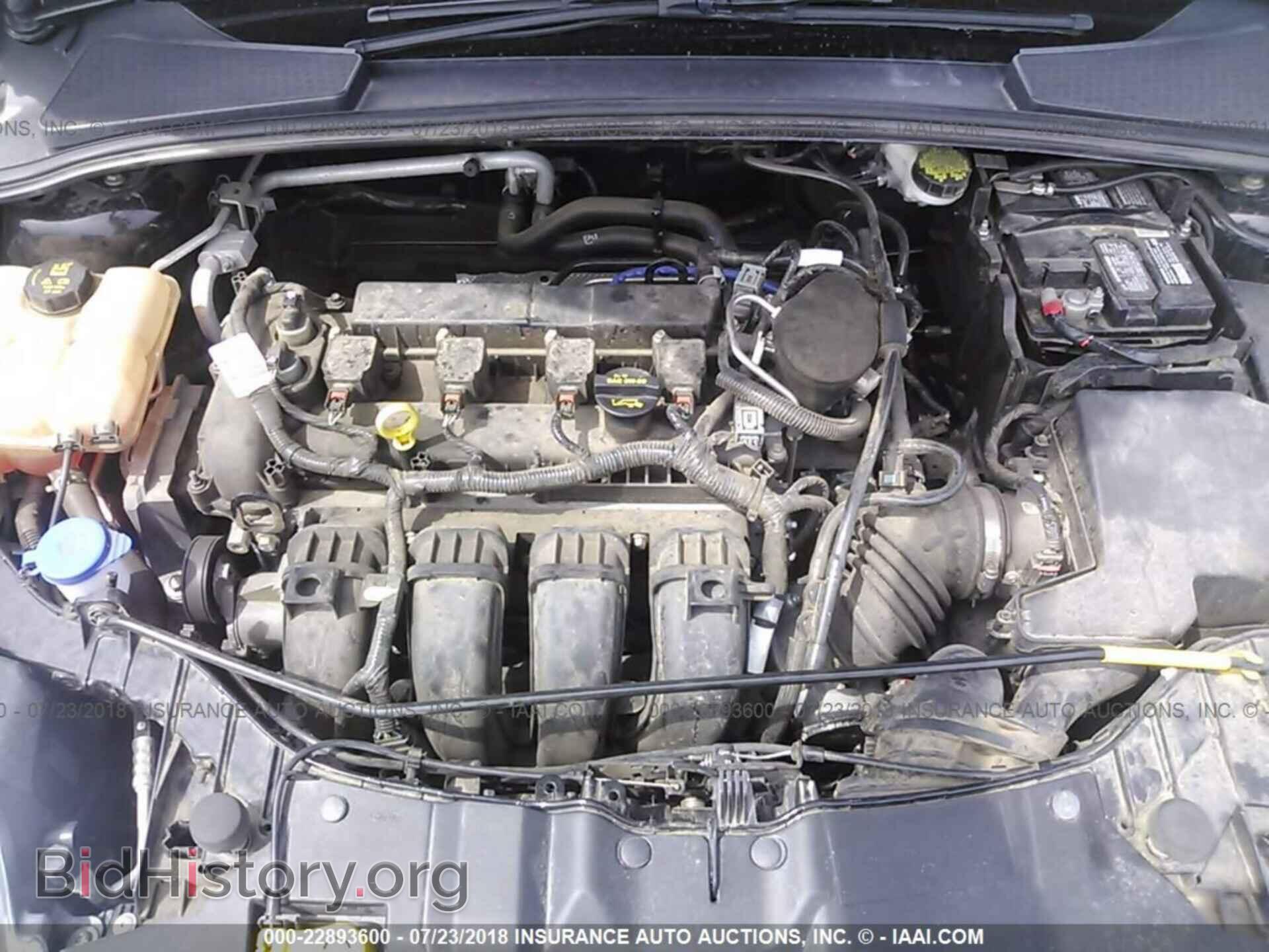 2014 Ford Focus - VIN: 1FADP3F23EL311361 - Photo 10