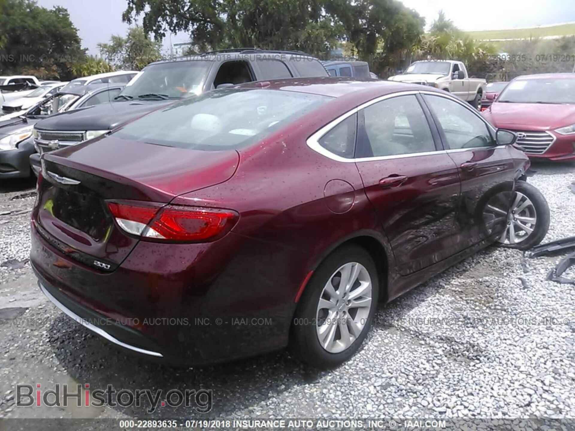 2015 Chrysler 200 - VIN: 1C3CCCAB2FN743376 - Photo 4