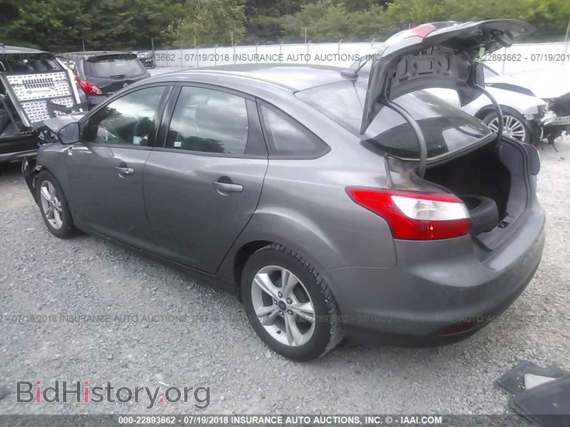 2014 Ford Focus - VIN: 1FADP3F20EL400224 - Photo 3