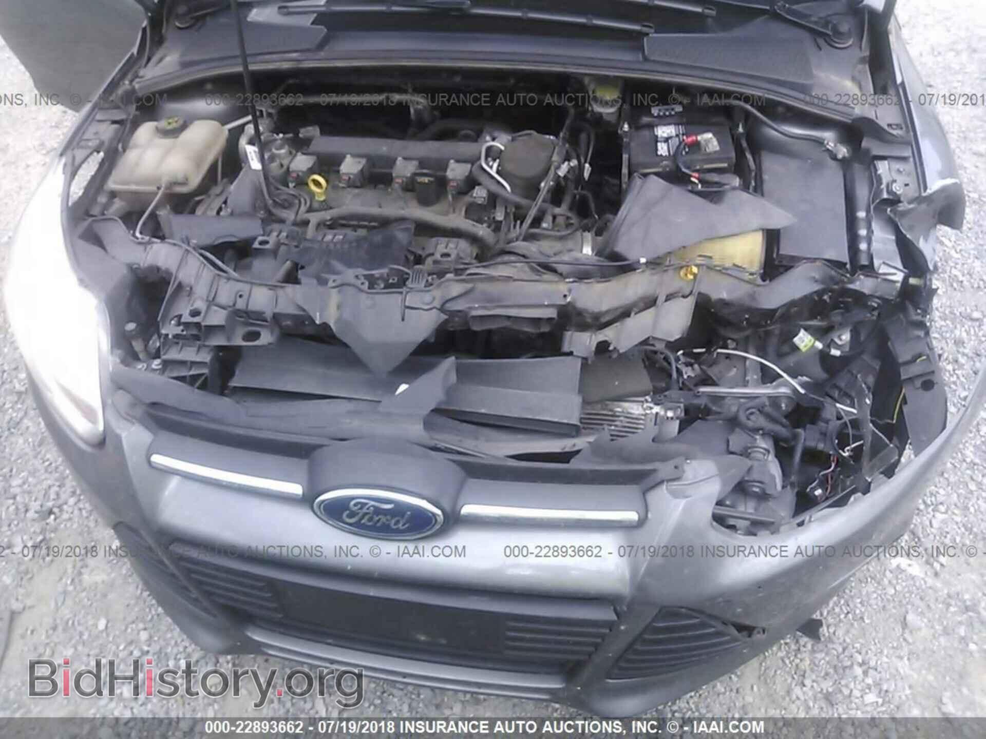 2014 Ford Focus - VIN: 1FADP3F20EL400224 - Photo 10