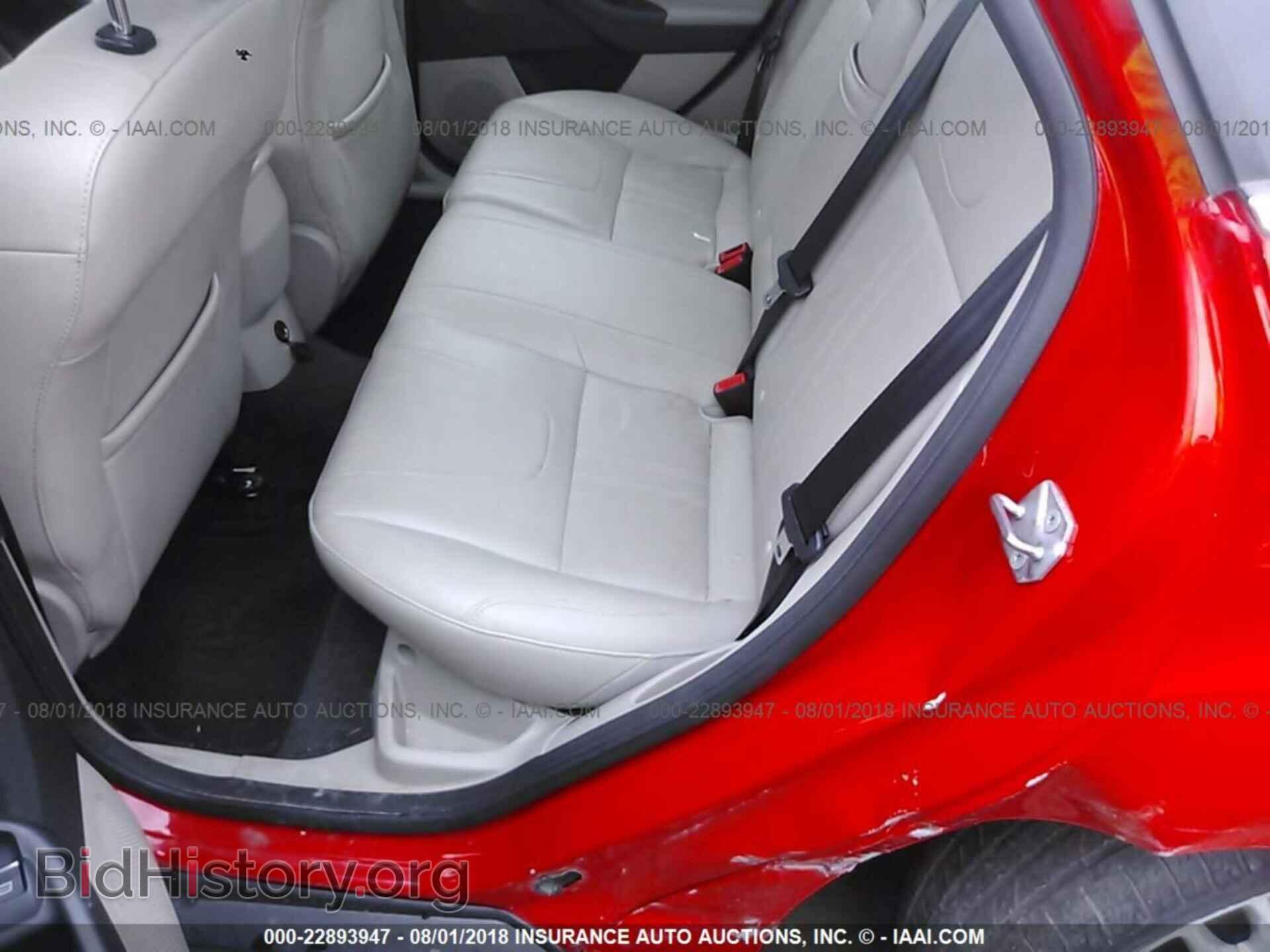 2012 Ford Focus - VIN: 1FAHP3H20CL210225 - Photo 8