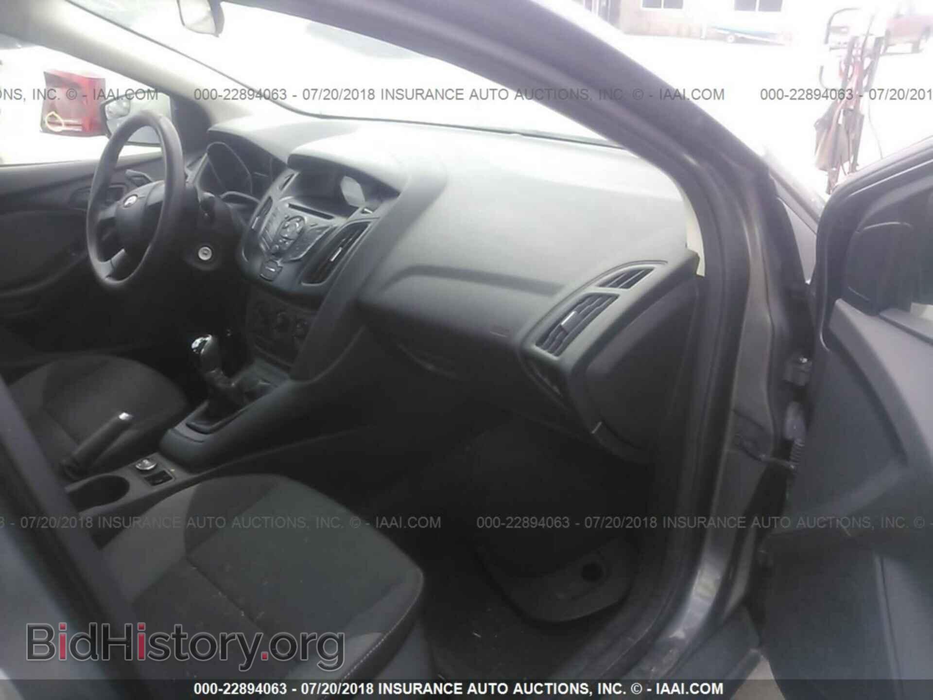 2012 Ford Focus - VIN: 1FAHP3E24CL355448 - Фото 5
